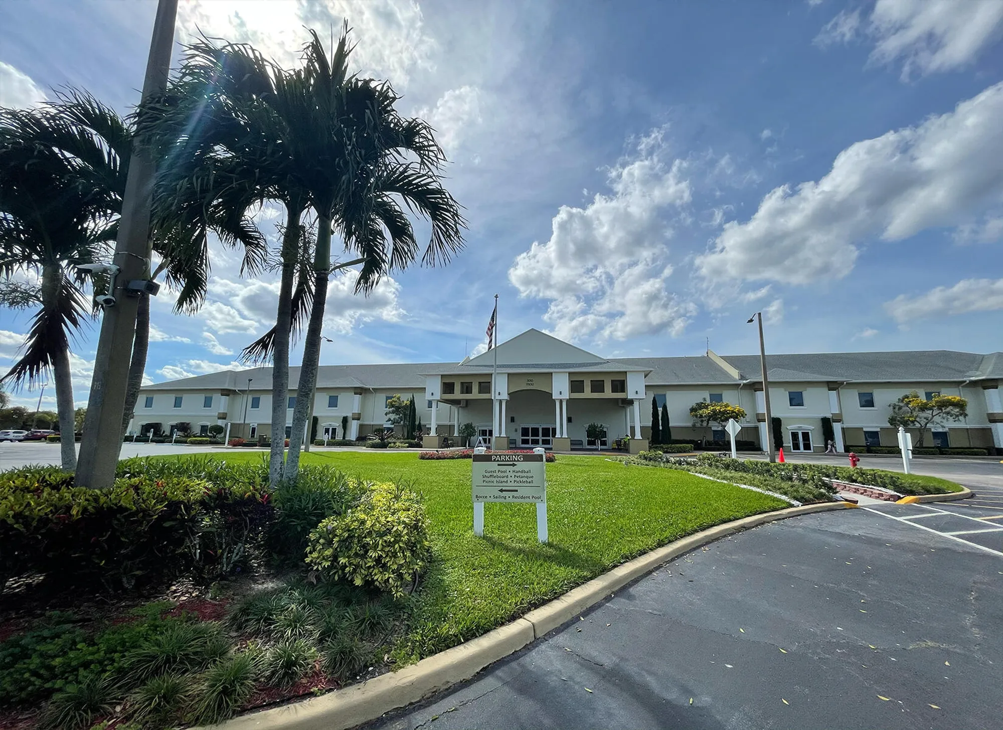 Property Slideshow image 27 of 32 | 86 sheffield d, West Palm Beach, FL, 33417