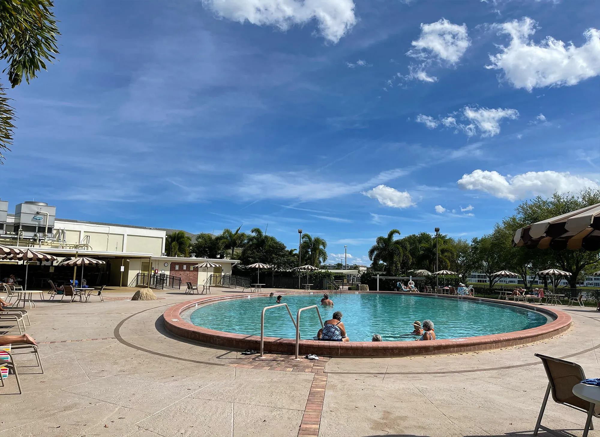 Property Slideshow image 28 of 32 | 86 sheffield d, West Palm Beach, FL, 33417