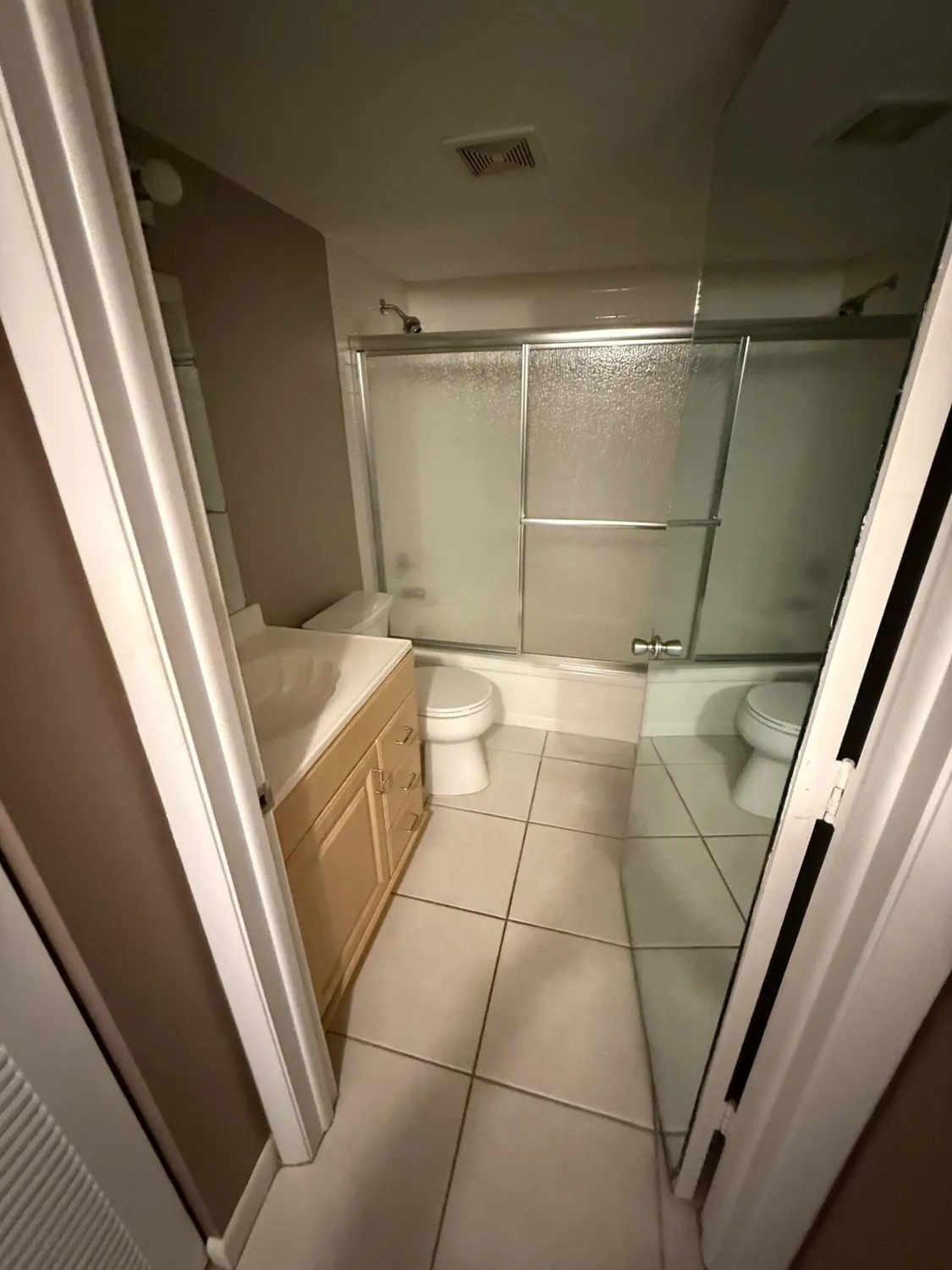 Property Slideshow image 19 of 25 | 26 abbey ln apt 104, Delray Beach, FL, 33446