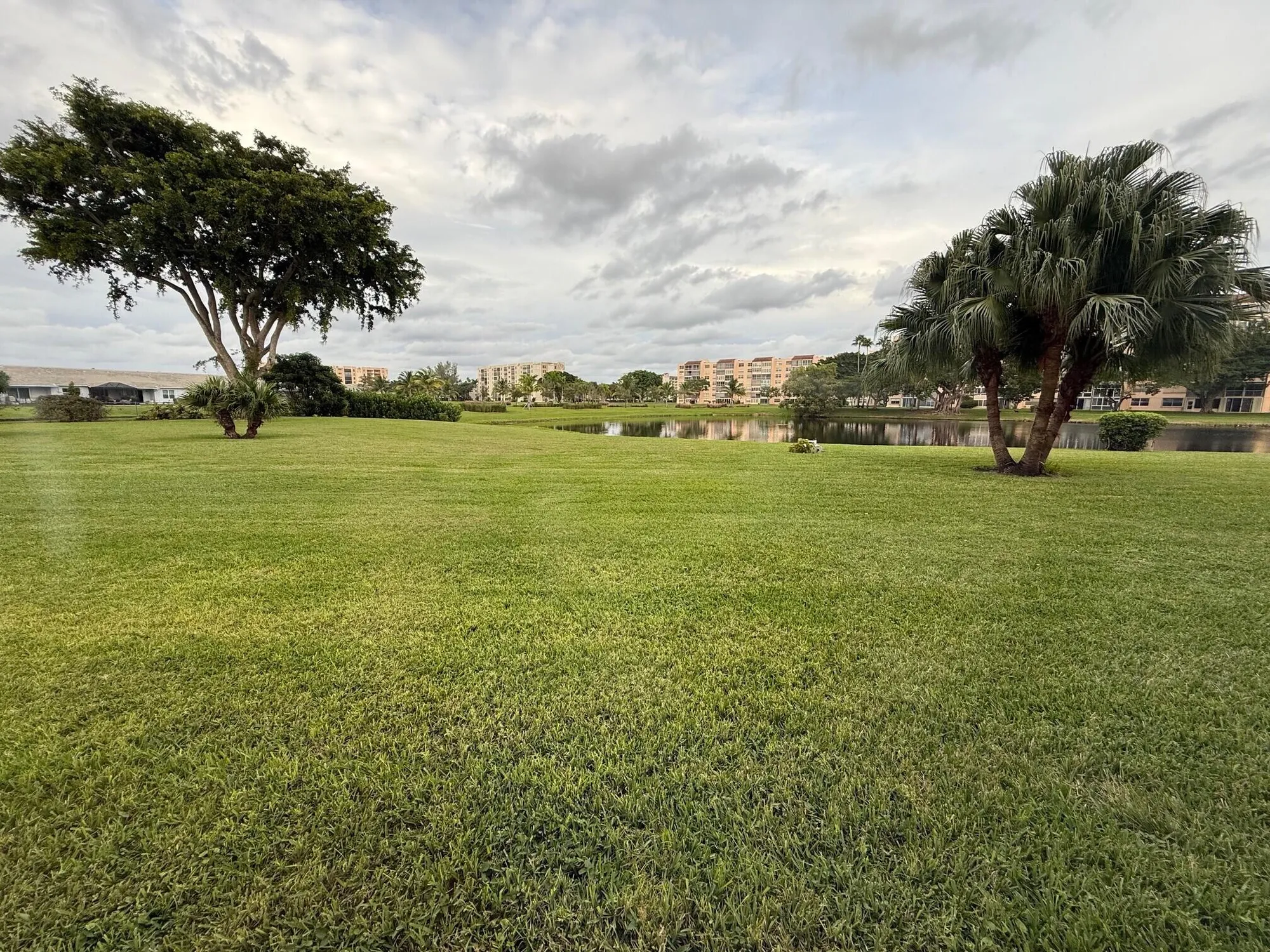Property Slideshow image 23 of 25 | 26 abbey ln apt 104, Delray Beach, FL, 33446
