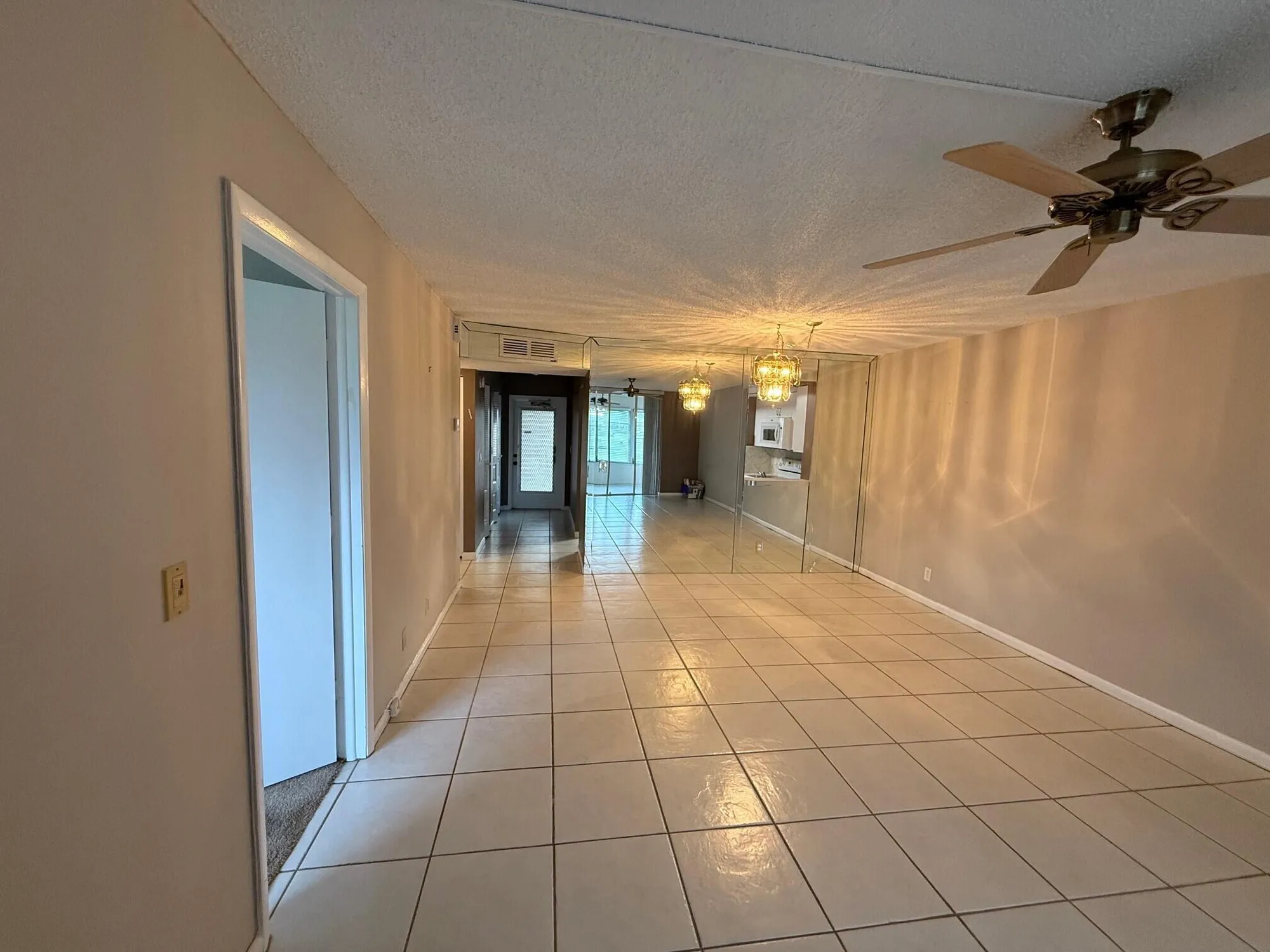 Property Slideshow image 6 of 25 | 26 abbey ln apt 104, Delray Beach, FL, 33446