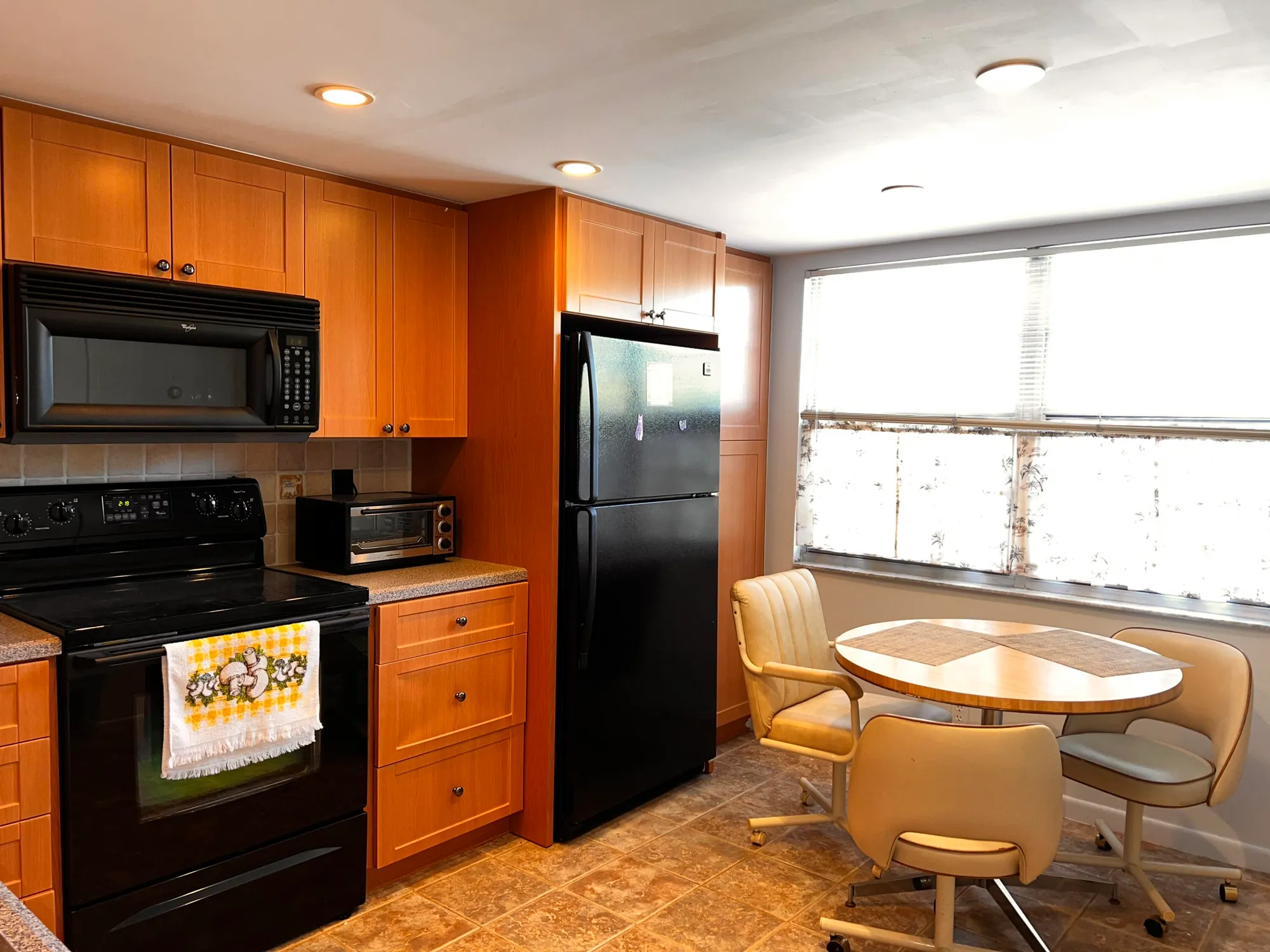 Property Slideshow image 6 of 31 | 2403 antigua cir o2, Coconut Creek, FL, 33066