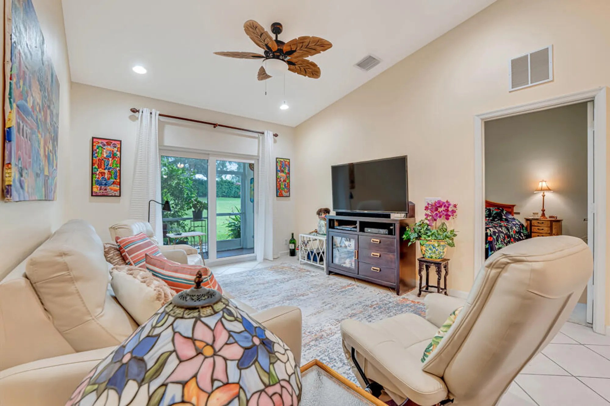 Property Slideshow image 8 of 48 | 9889 galleon dr, West Palm Beach, FL, 33411