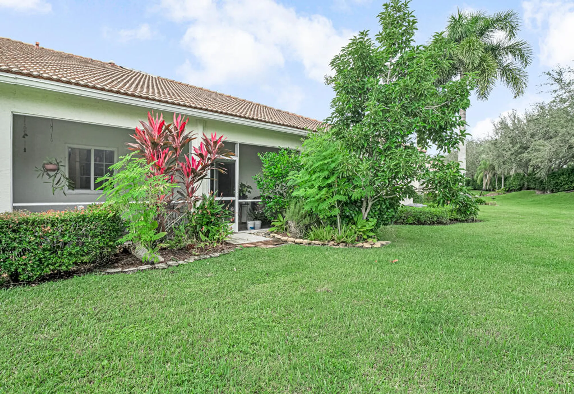 Property Slideshow image 34 of 48 | 9889 galleon dr, West Palm Beach, FL, 33411