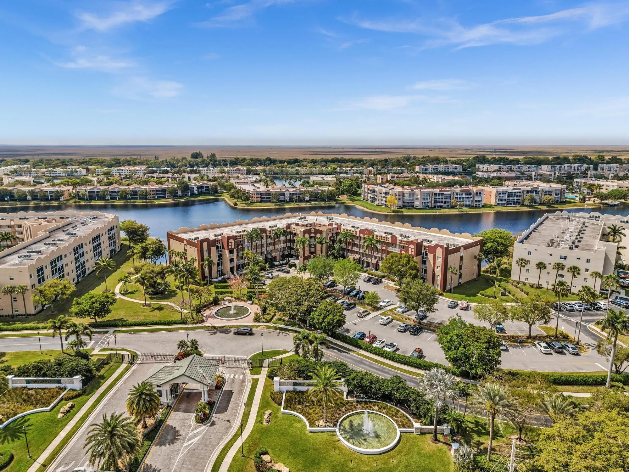 Property Slideshow image 1 of 37 | 7715 southampton ter 402, Tamarac, FL, 33321