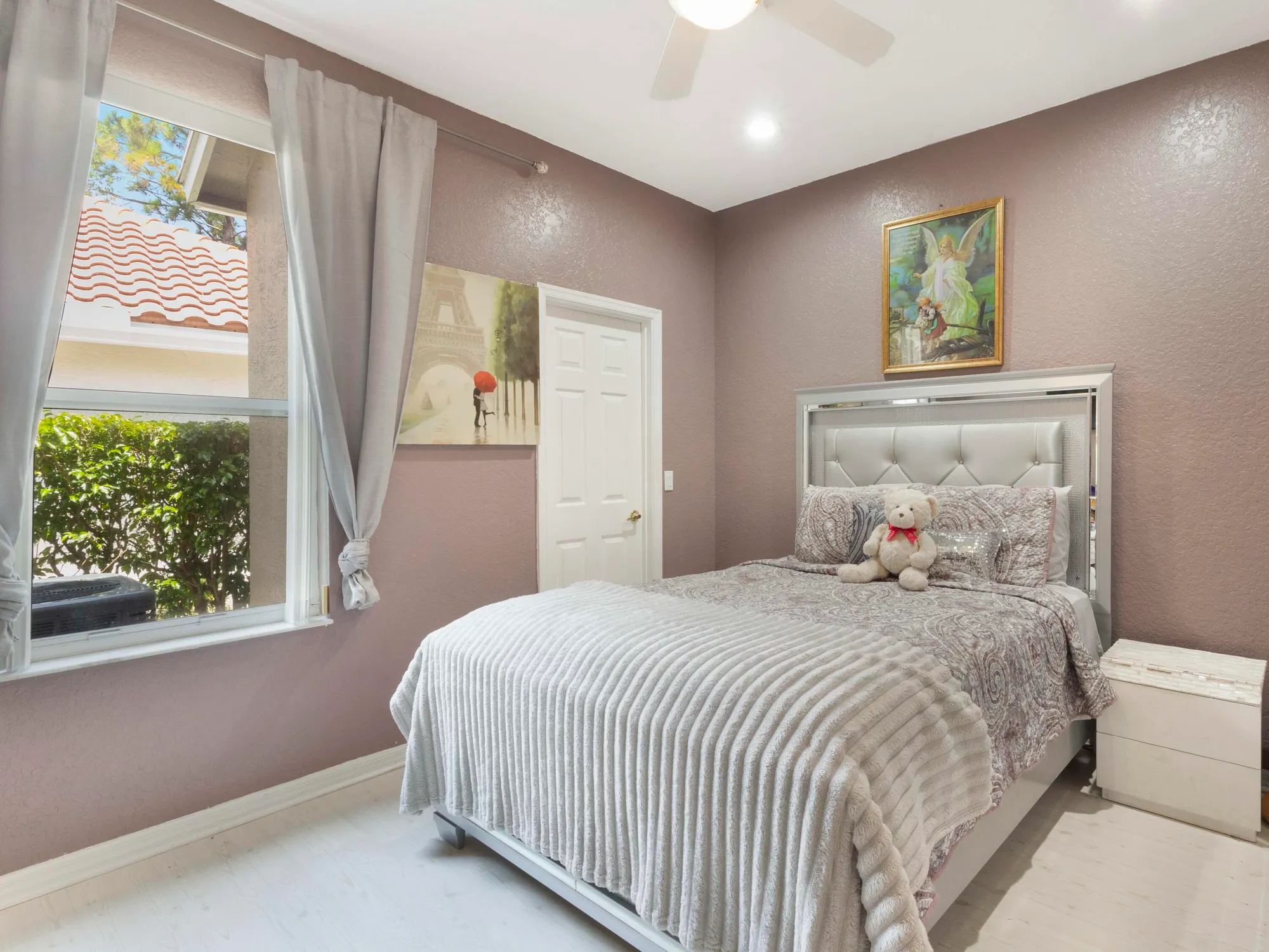 Property Slideshow image 16 of 42 | 5159 brookview dr, Boynton Beach, FL, 33437