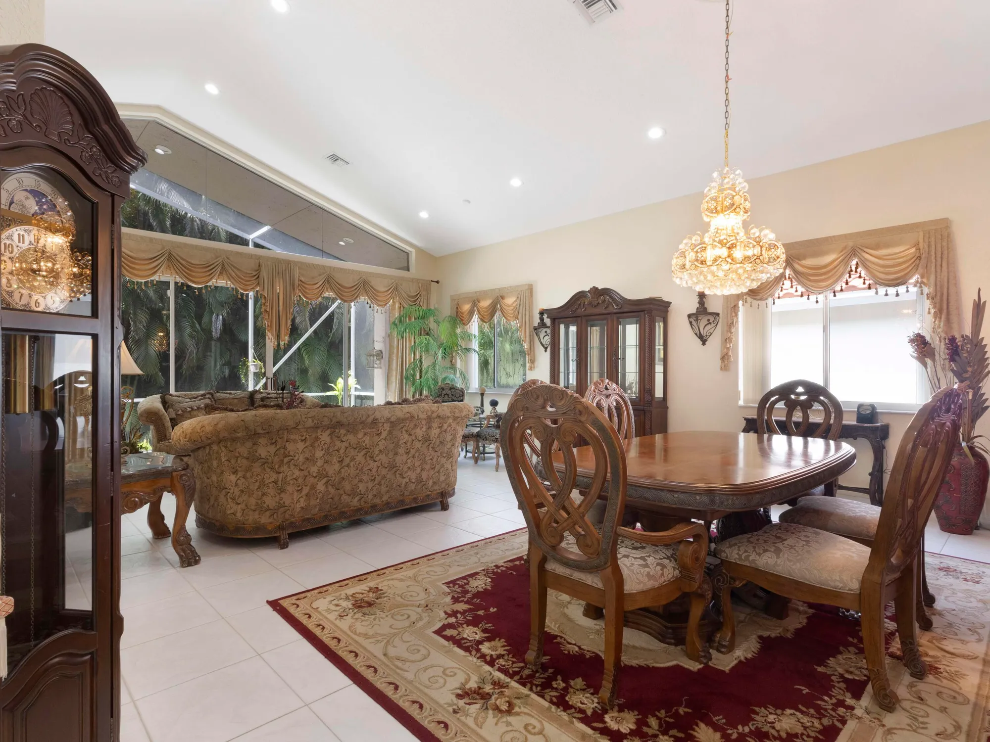 Property Slideshow image 5 of 42 | 5159 brookview dr, Boynton Beach, FL, 33437