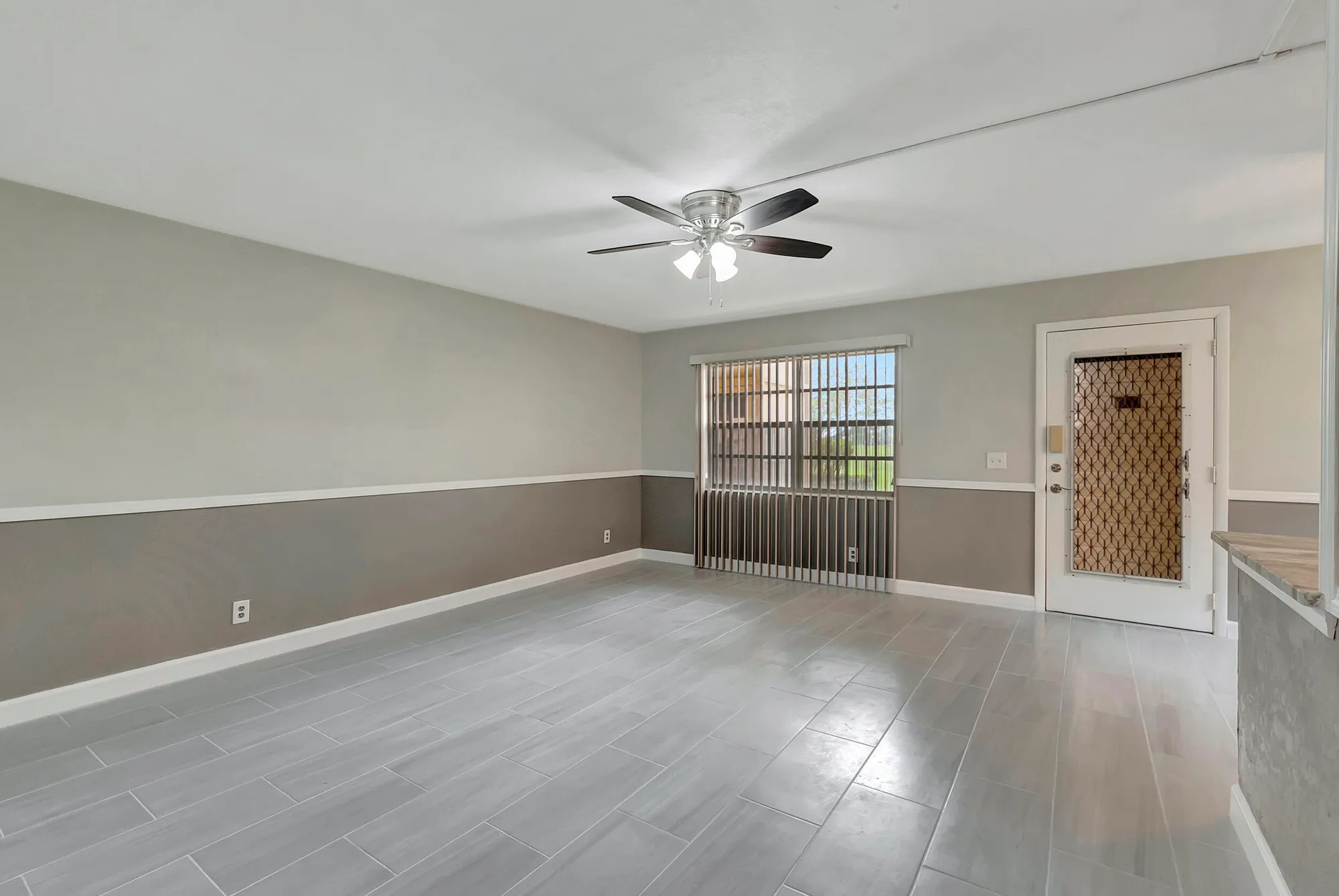 Property Slideshow image 5 of 56 | 445 flanders j, Delray Beach, FL, 33484