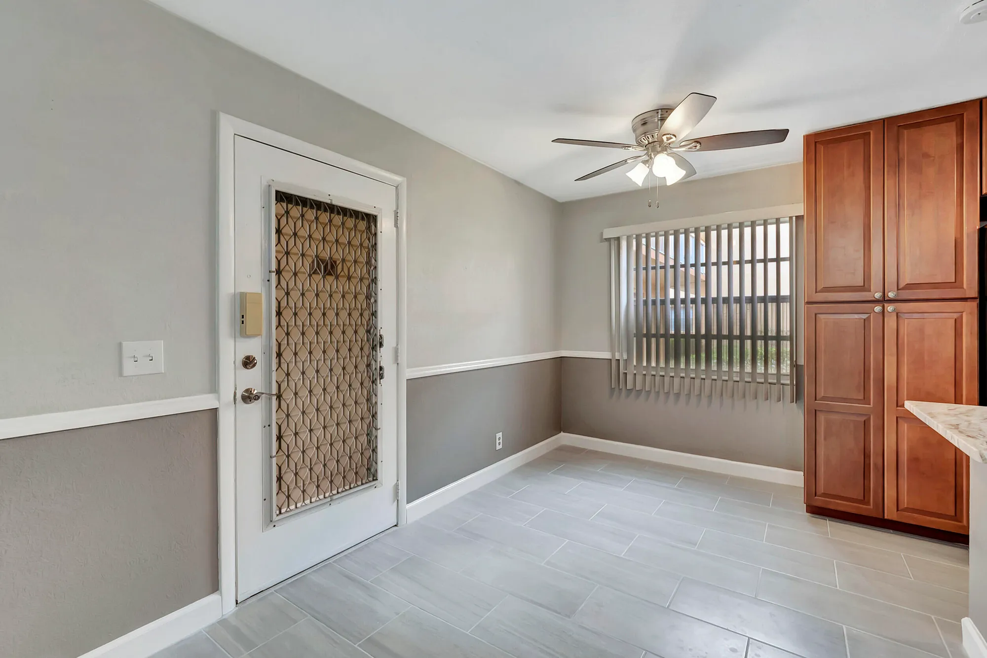 Property Slideshow image 11 of 56 | 445 flanders j, Delray Beach, FL, 33484