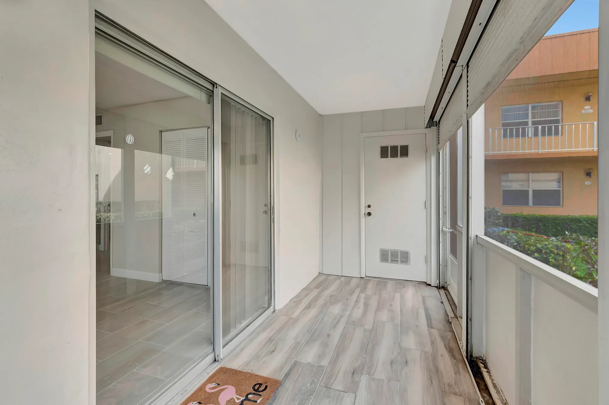 Property Slideshow image 26 of 56 | 445 flanders j, Delray Beach, FL, 33484