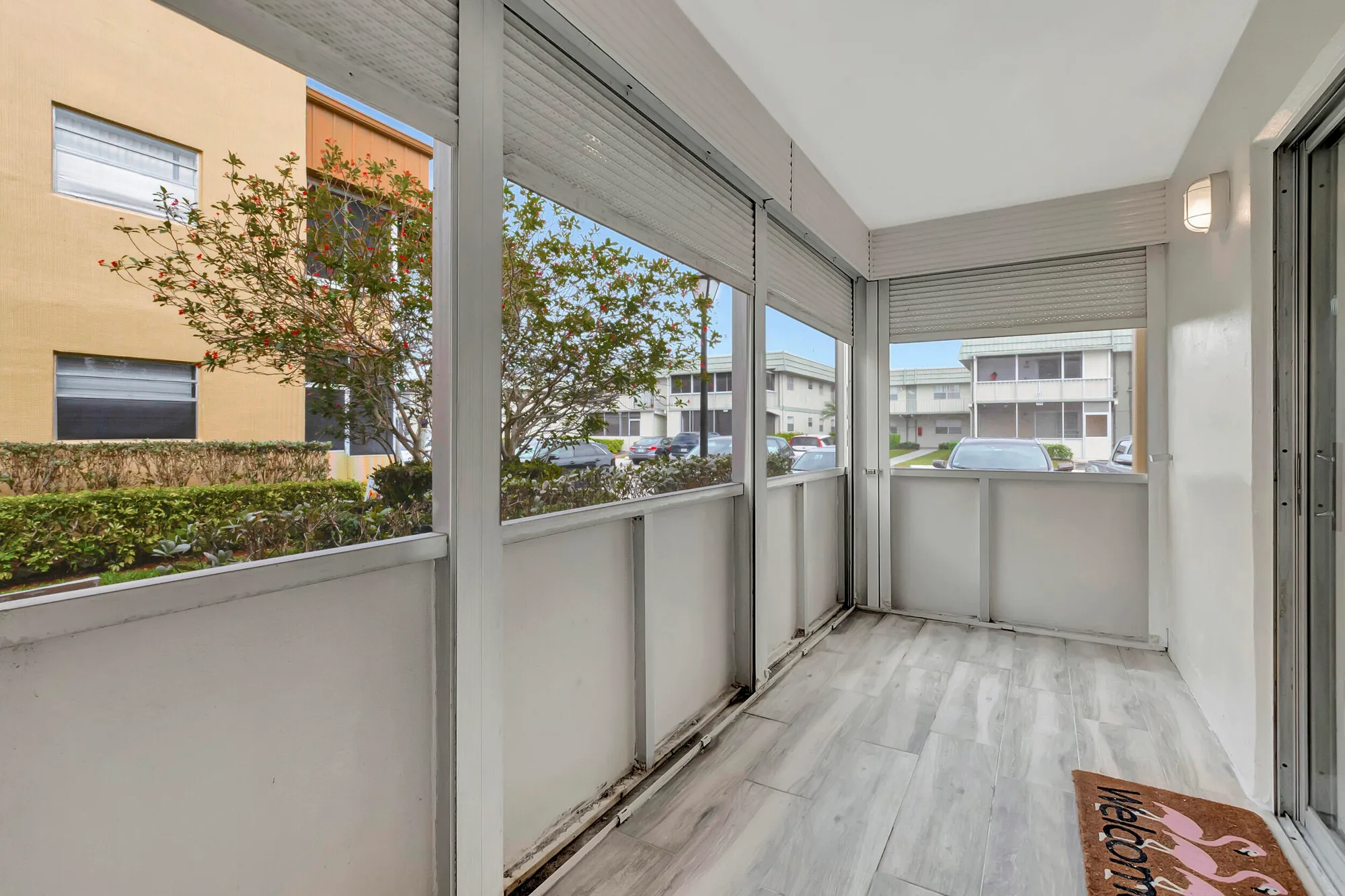 Property Slideshow image 27 of 56 | 445 flanders j, Delray Beach, FL, 33484