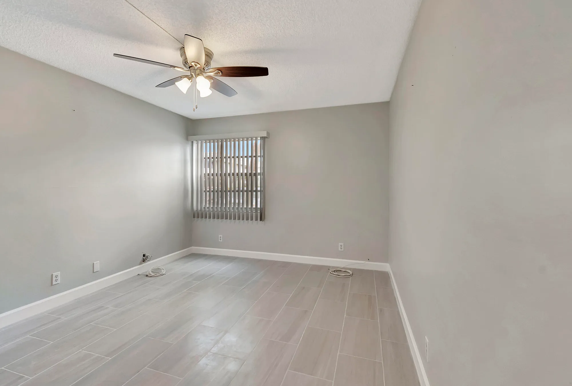 Property Slideshow image 18 of 56 | 445 flanders j, Delray Beach, FL, 33484