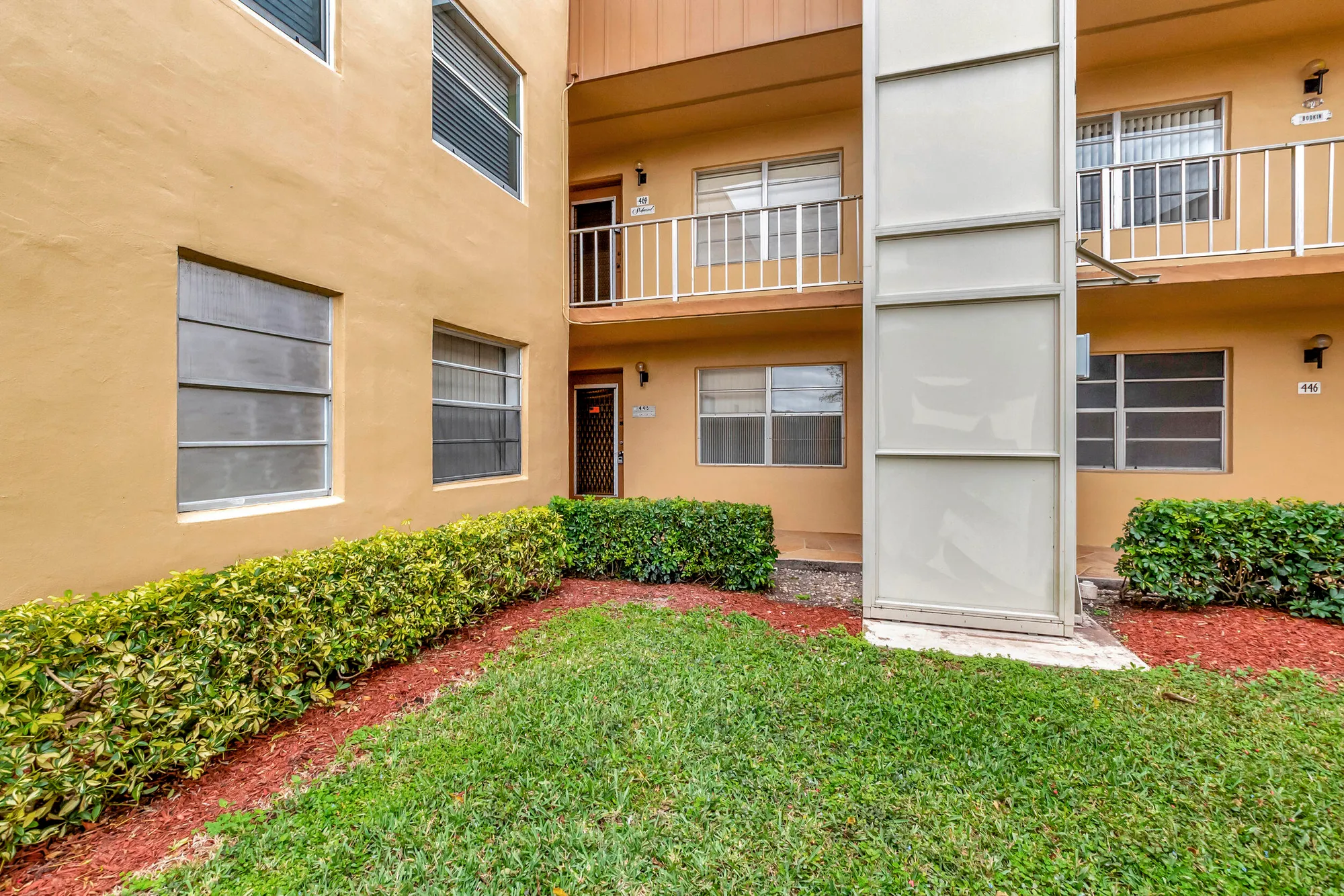 Property Slideshow image 31 of 56 | 445 flanders j, Delray Beach, FL, 33484