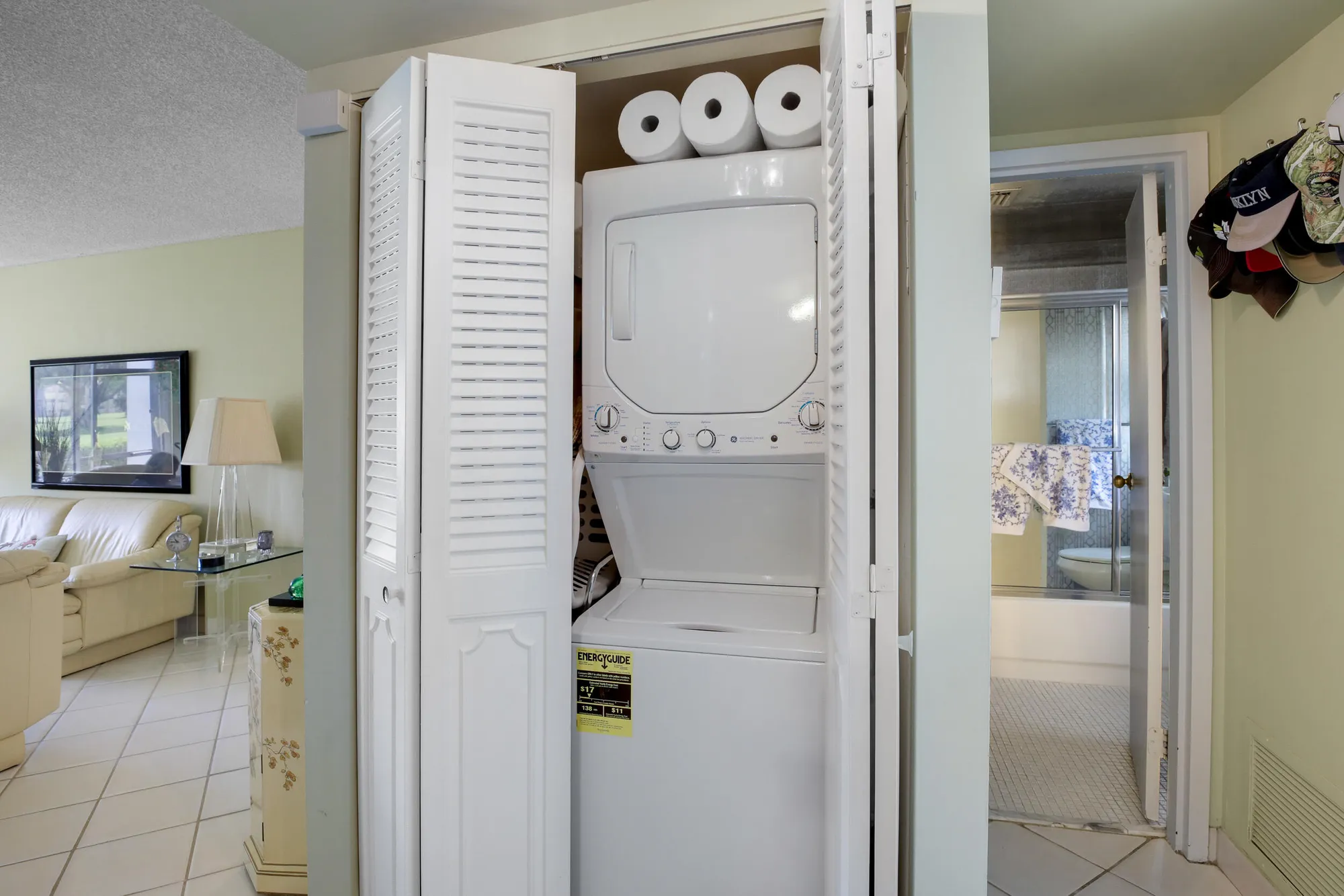 Property Slideshow image 8 of 25 | 3597 birdie dr 106, Lake Worth, FL, 33467