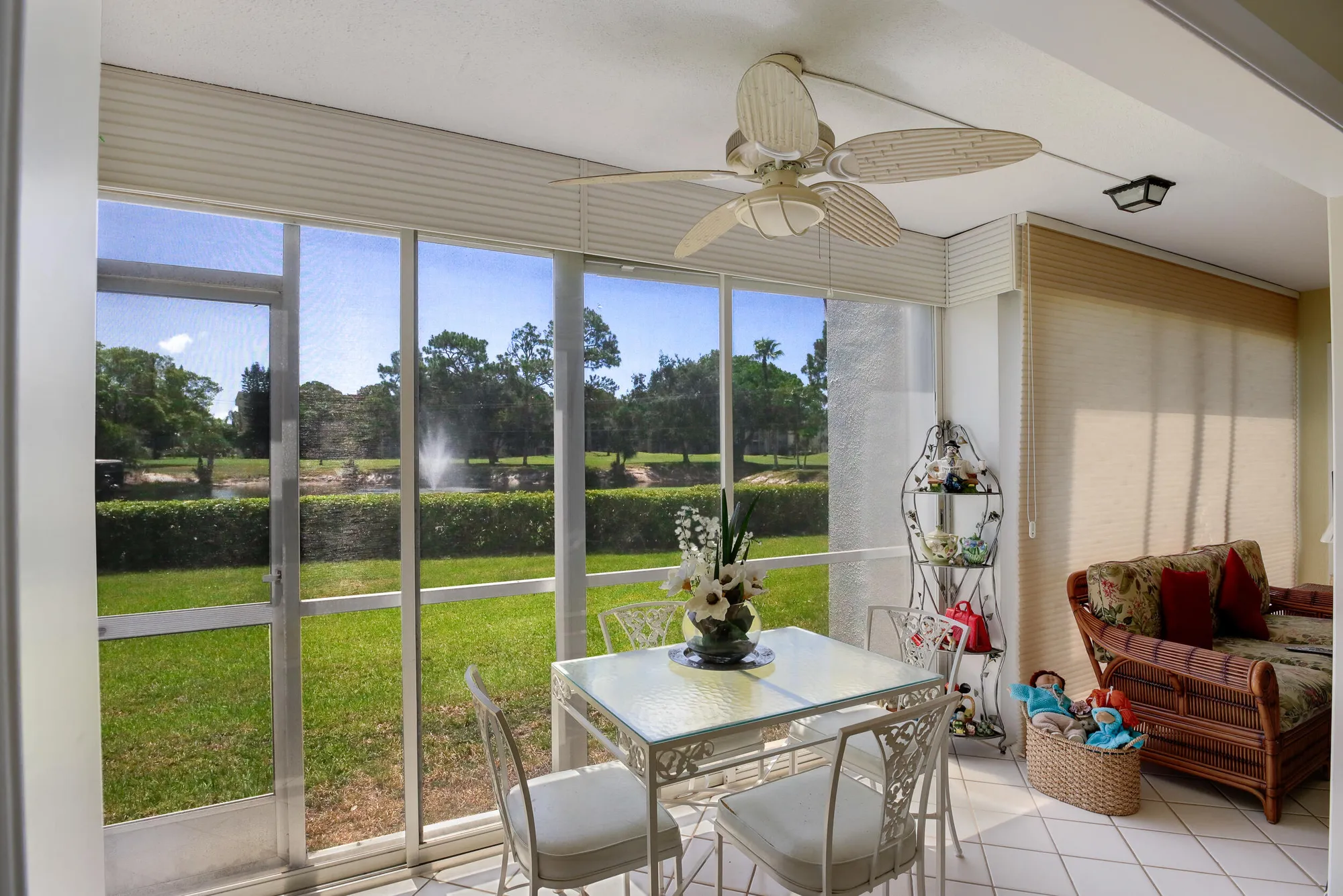 Property Slideshow image 9 of 25 | 3597 birdie dr 106, Lake Worth, FL, 33467
