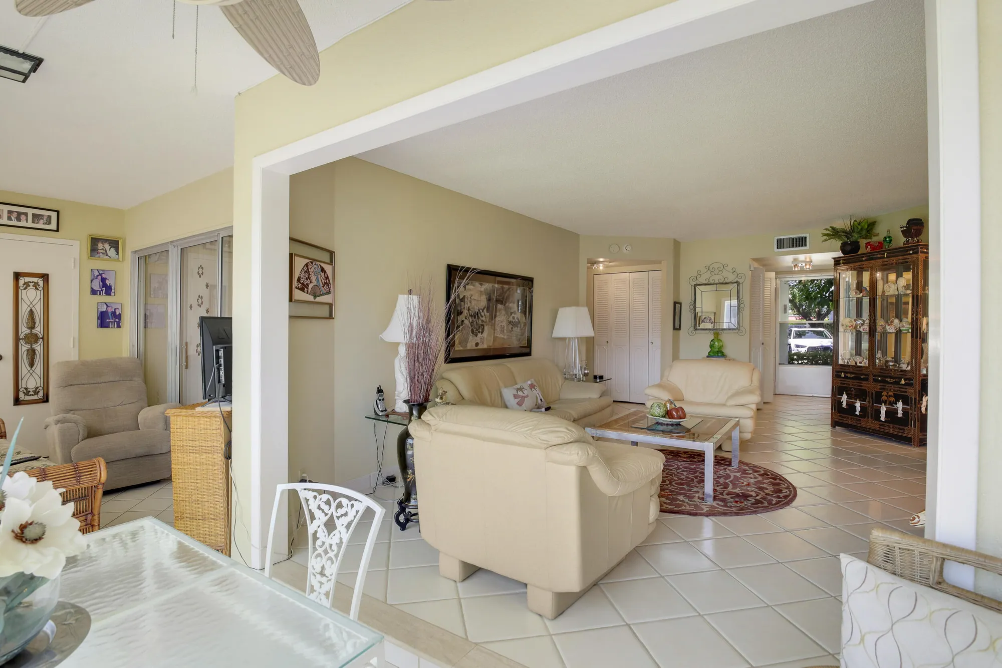 Property Slideshow image 10 of 25 | 3597 birdie dr 106, Lake Worth, FL, 33467