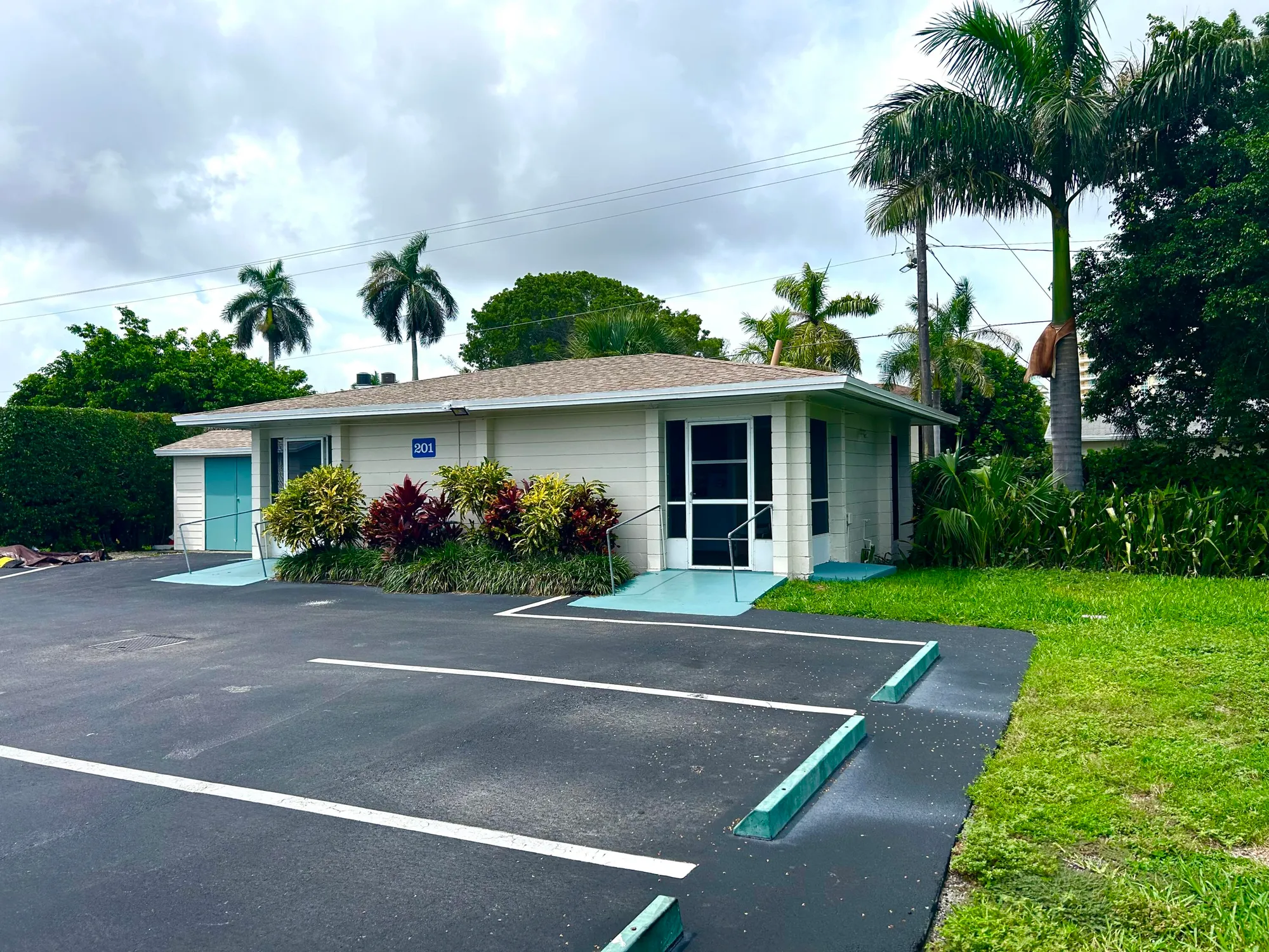 Property Slideshow image 32 of 42 | 210 horizons 106, Boynton Beach, FL, 33435