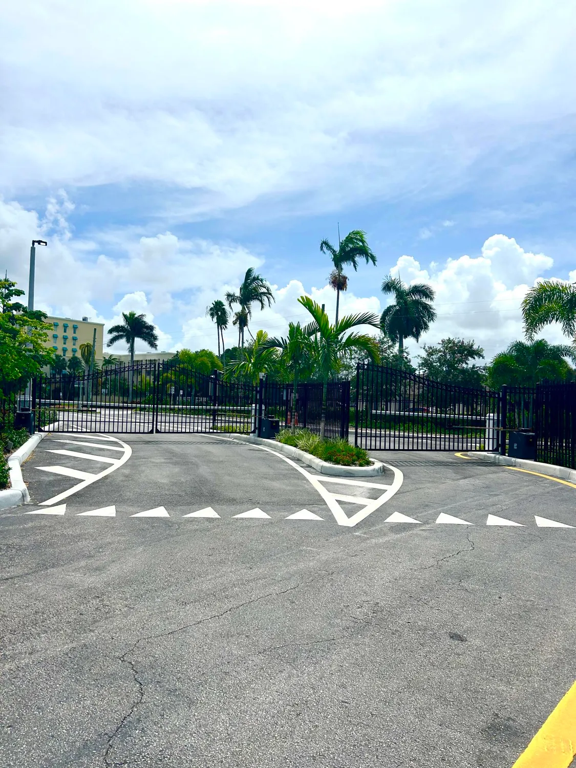 Property Slideshow image 33 of 42 | 210 horizons 106, Boynton Beach, FL, 33435