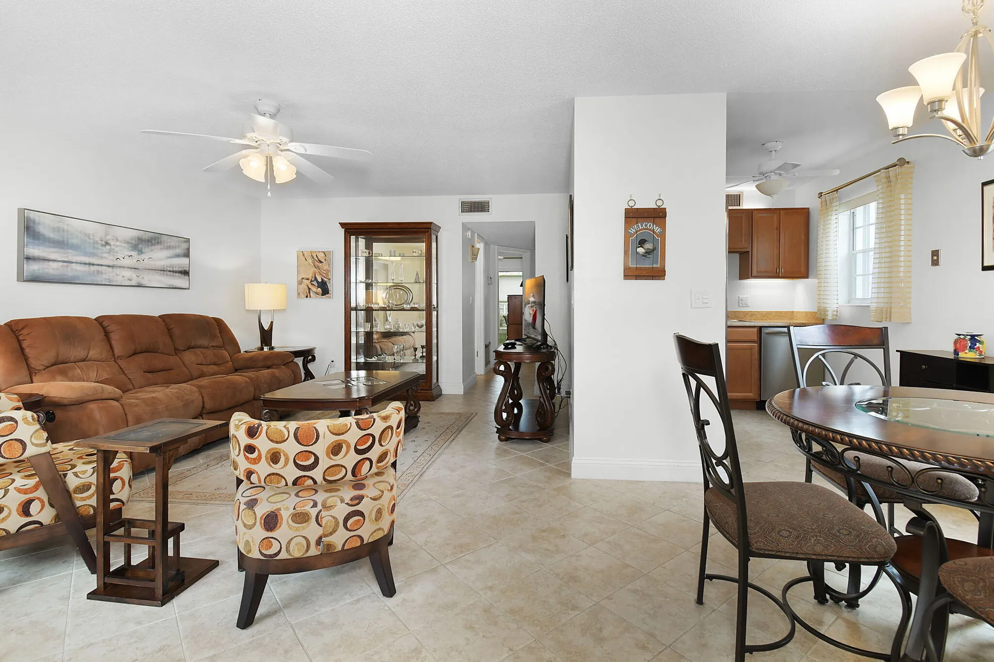 Property Slideshow image 5 of 37 | 2600 se ocean blvd c1, Stuart, FL, 34996