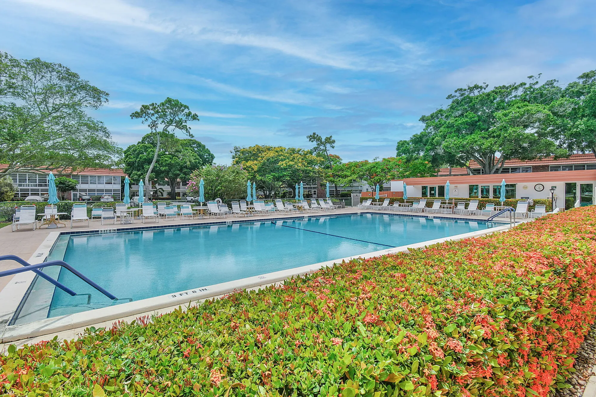 Property Slideshow image 22 of 37 | 2600 se ocean blvd c1, Stuart, FL, 34996