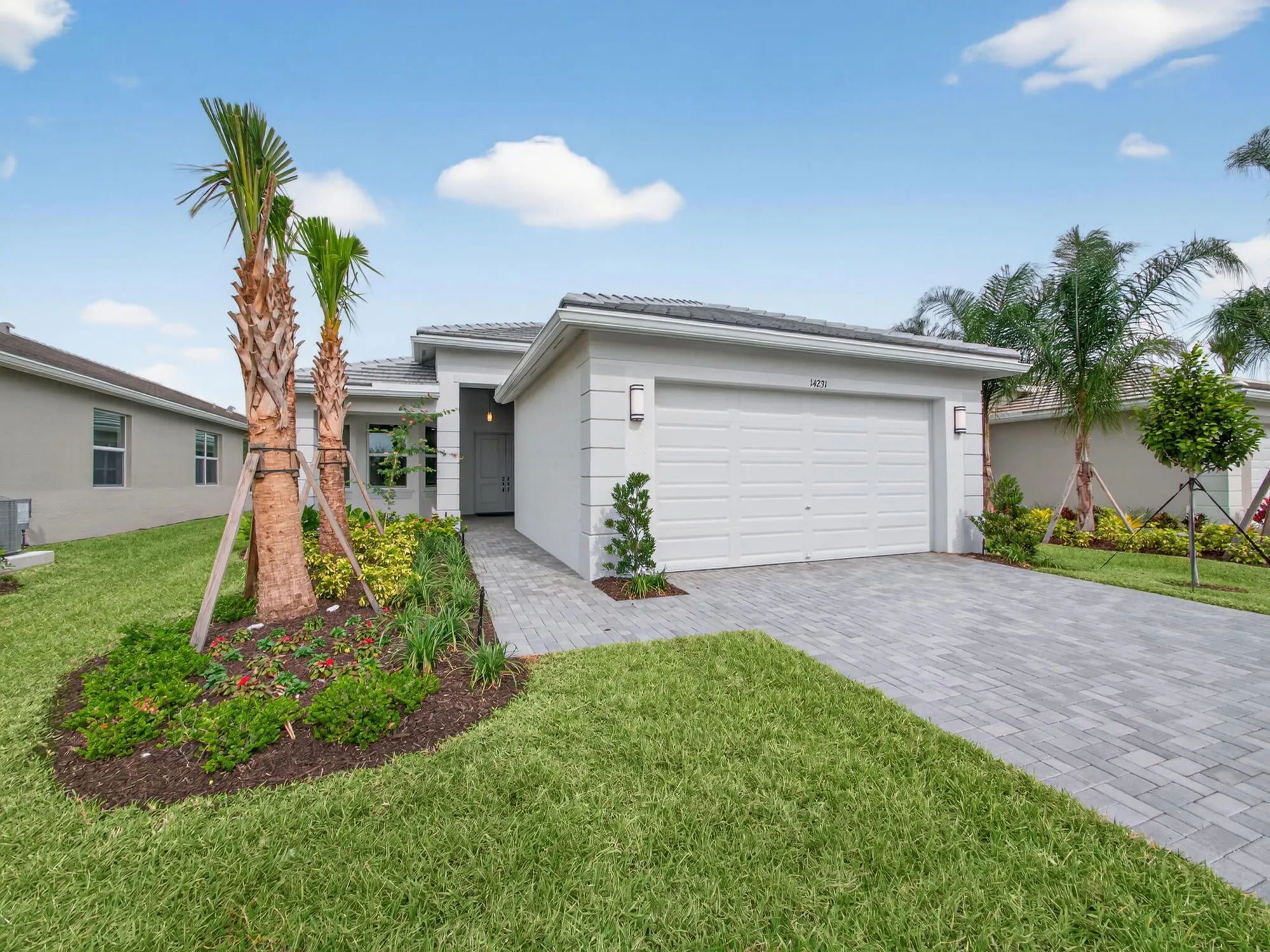 Property Slideshow image 4 of 63 | 14231 sw waterfall ln, Port Saint Lucie, FL, 34987