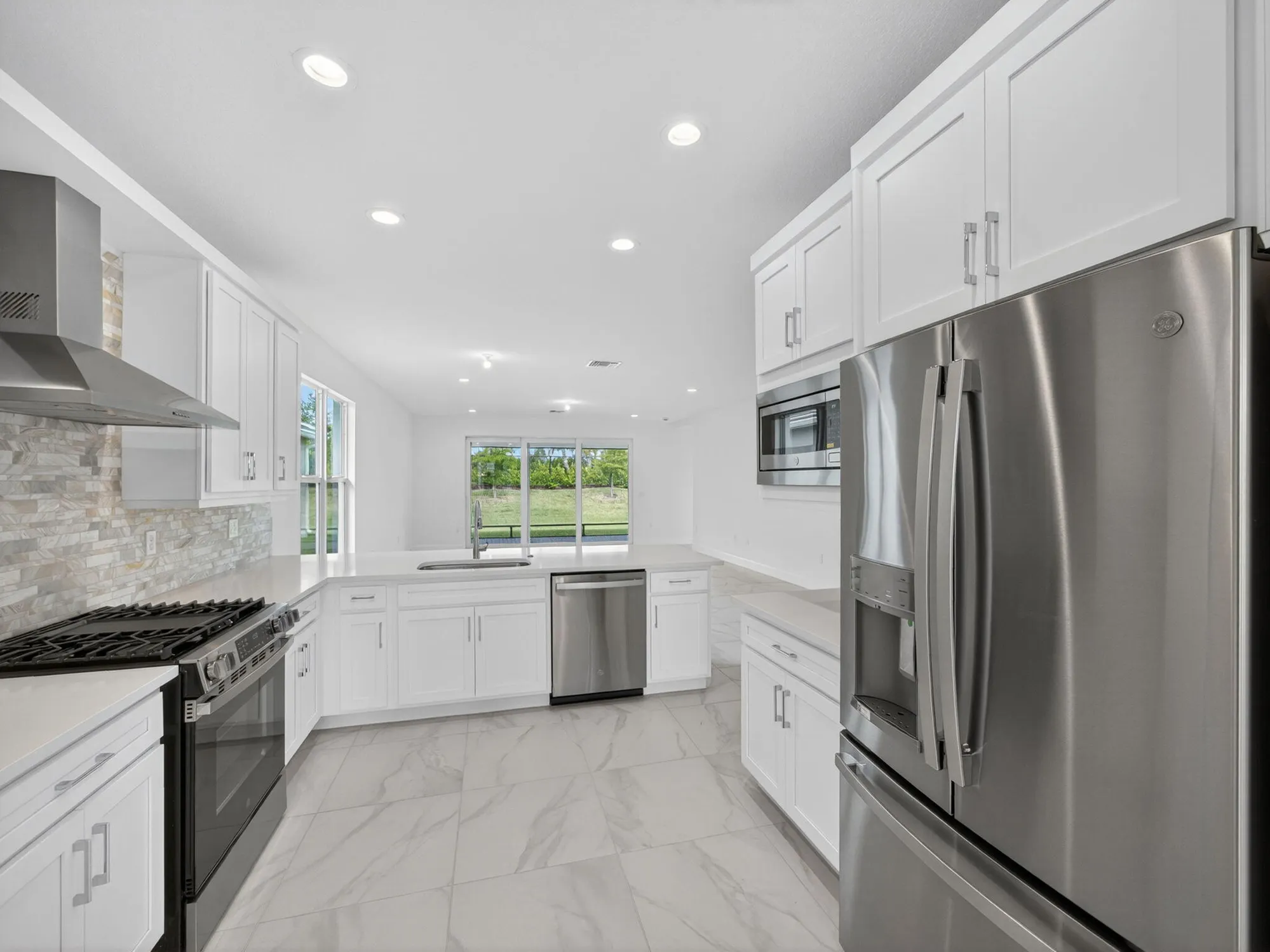 Property Slideshow image 9 of 63 | 14231 sw waterfall ln, Port Saint Lucie, FL, 34987