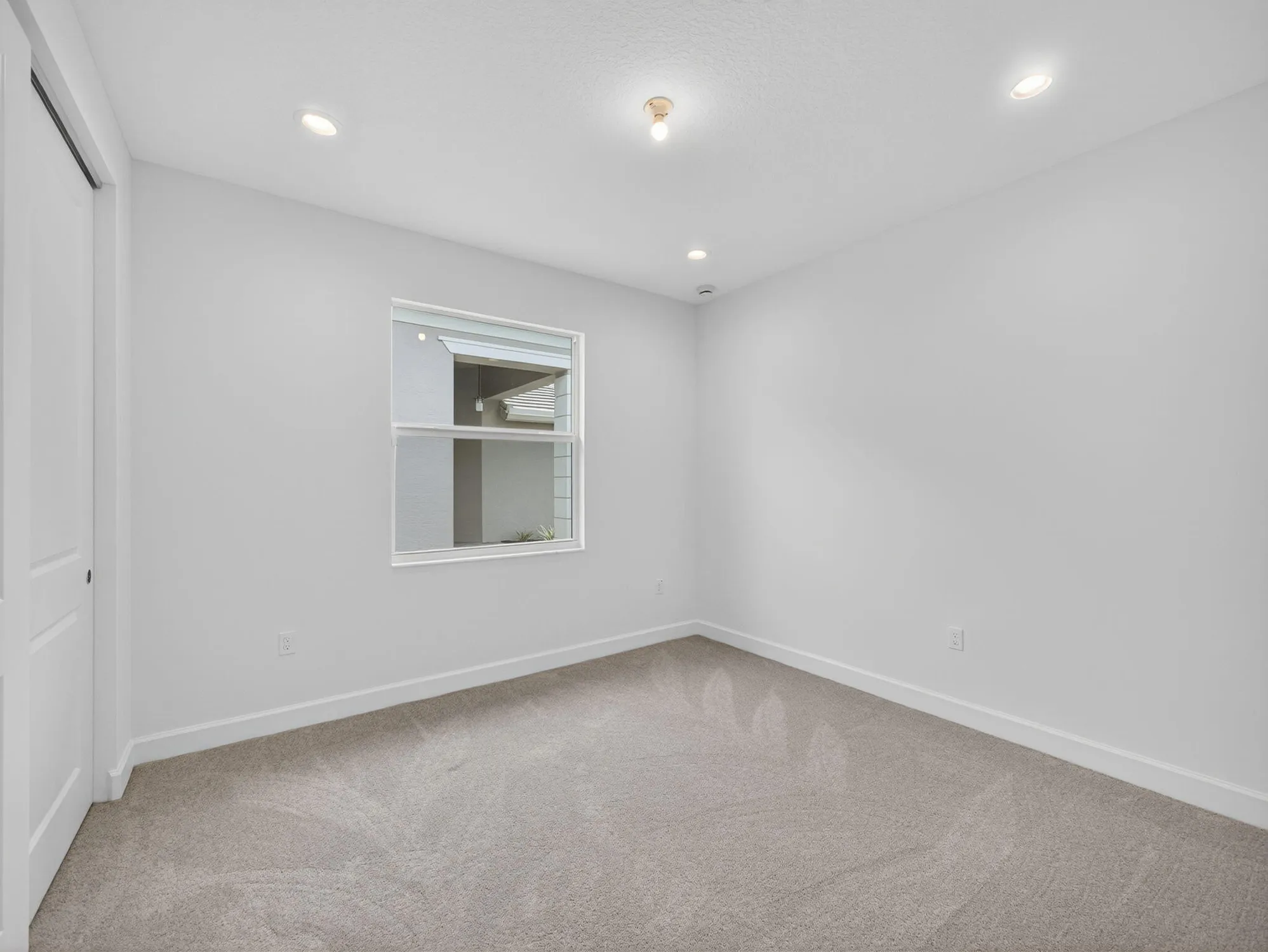 Property Slideshow image 17 of 63 | 14231 sw waterfall ln, Port Saint Lucie, FL, 34987