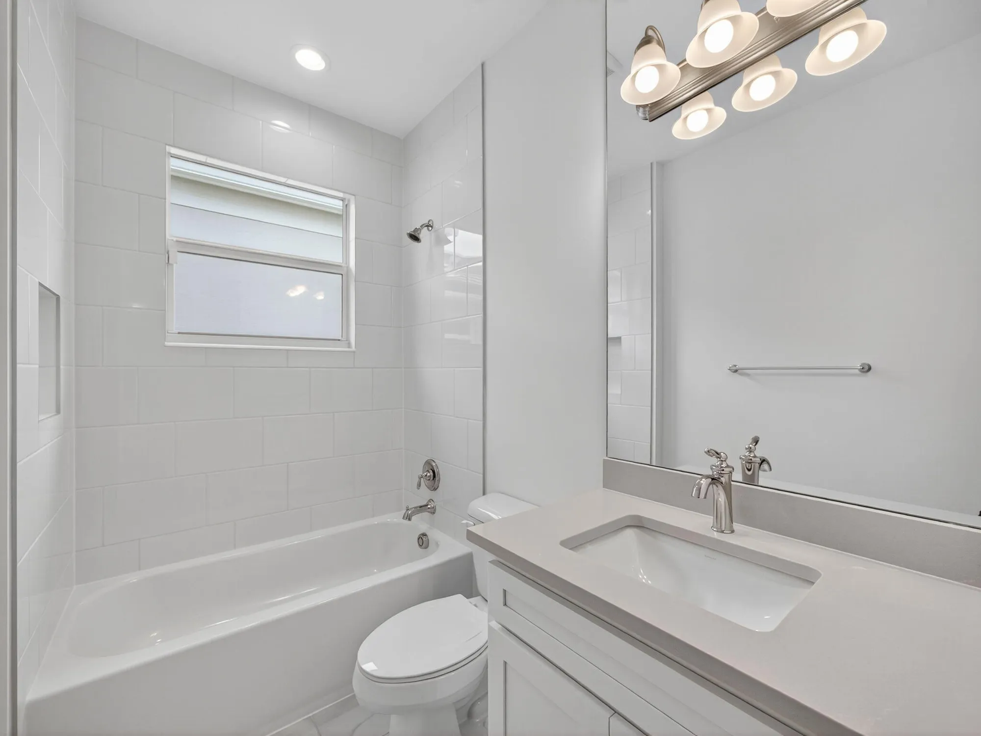 Property Slideshow image 16 of 63 | 14231 sw waterfall ln, Port Saint Lucie, FL, 34987