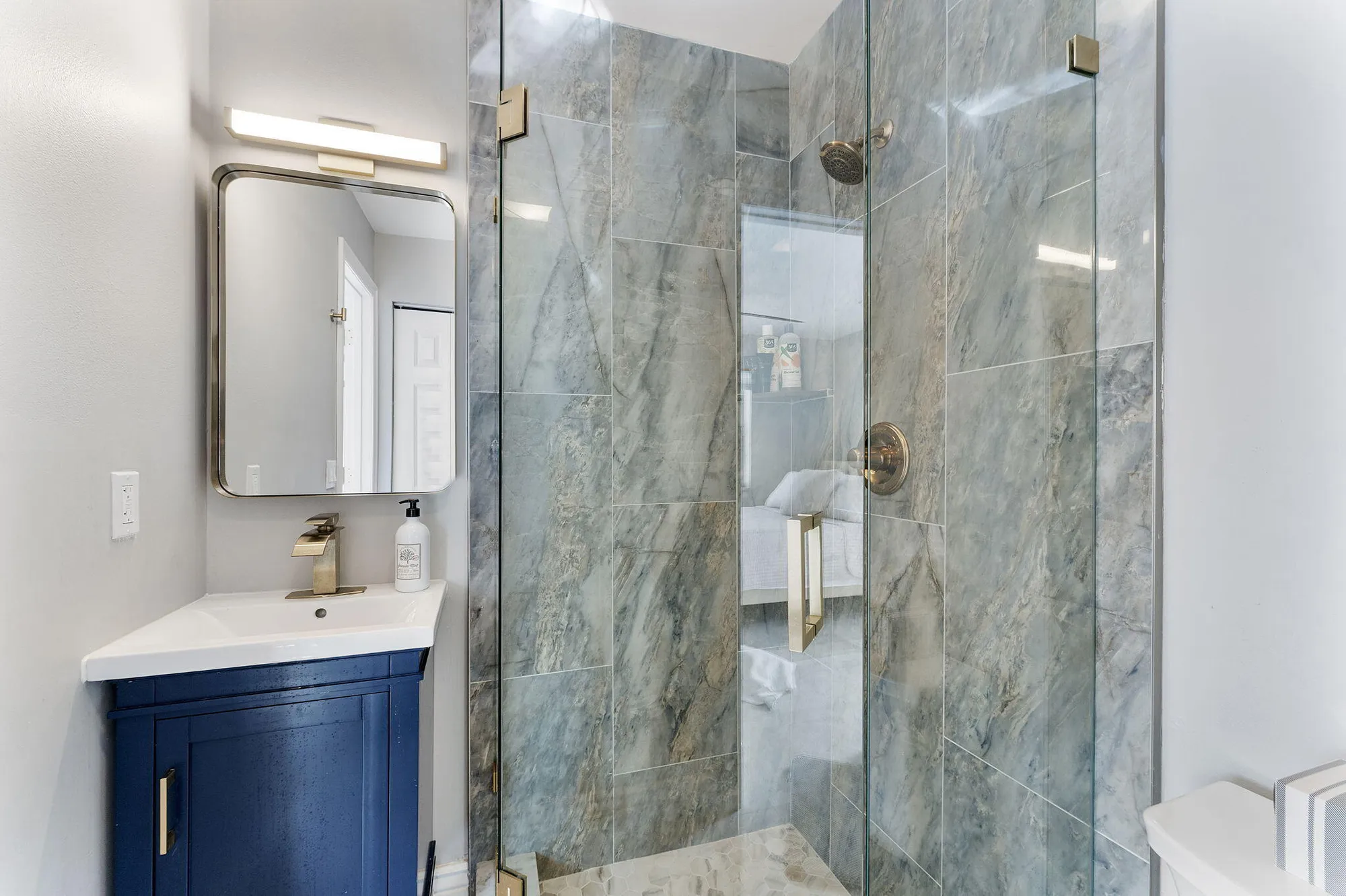 Property Slideshow image 17 of 43 | 1020 silk oak ter apt 204, Delray Beach, FL, 33445