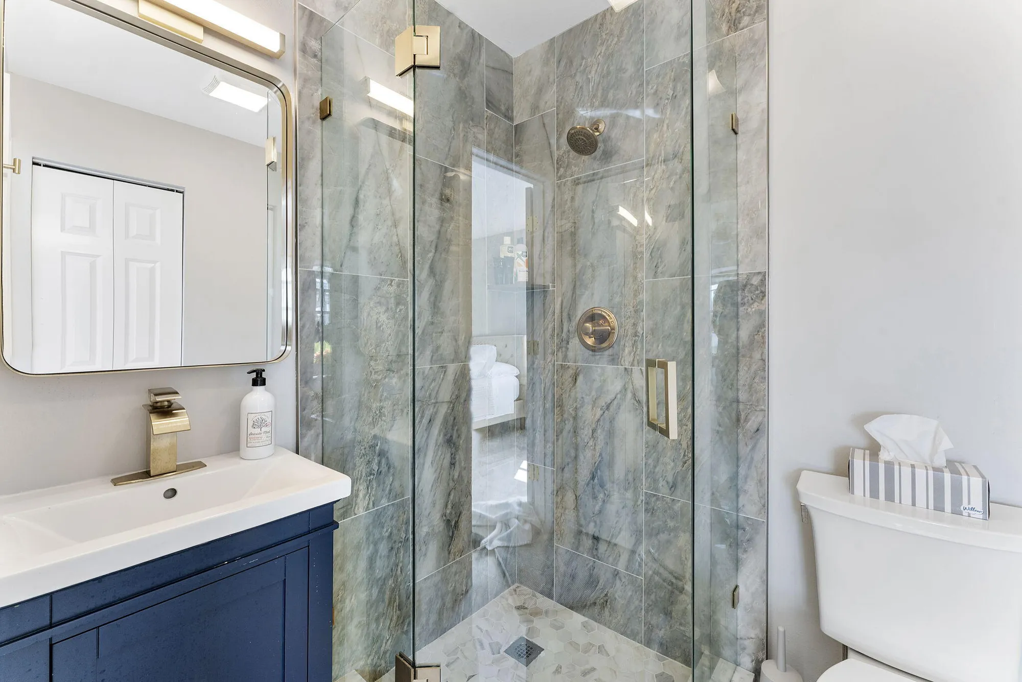 Property Slideshow image 18 of 43 | 1020 silk oak ter apt 204, Delray Beach, FL, 33445