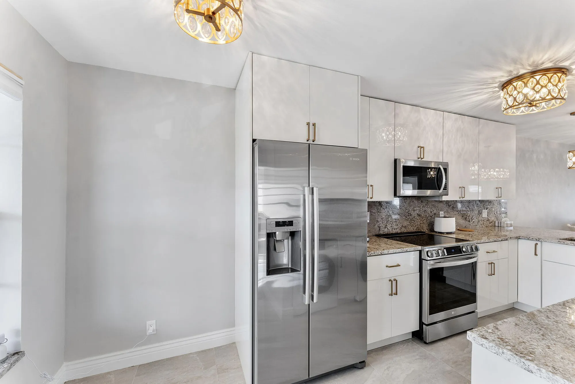 Property Slideshow image 4 of 43 | 1020 silk oak ter apt 204, Delray Beach, FL, 33445