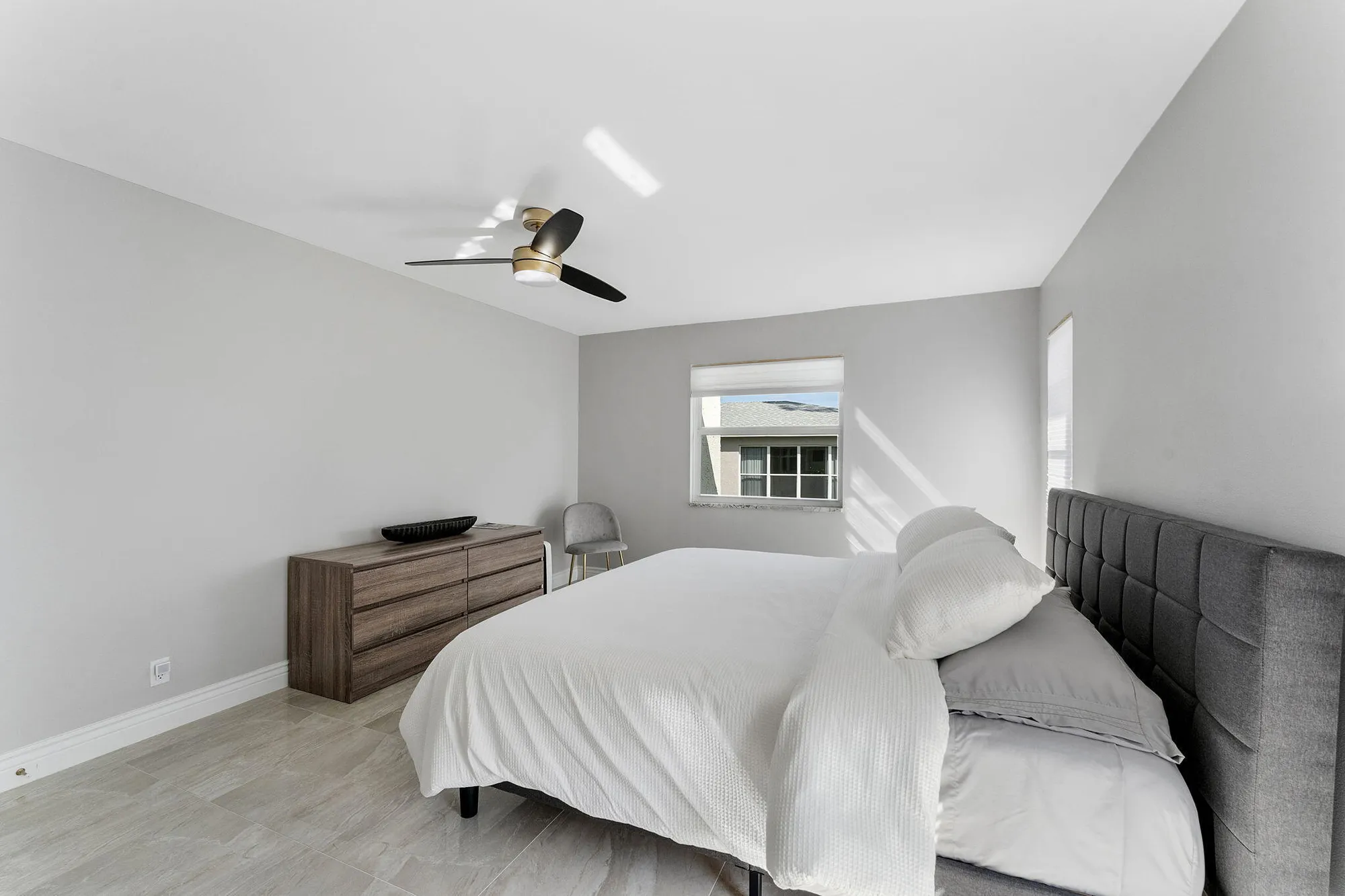 Property Slideshow image 22 of 43 | 1020 silk oak ter apt 204, Delray Beach, FL, 33445