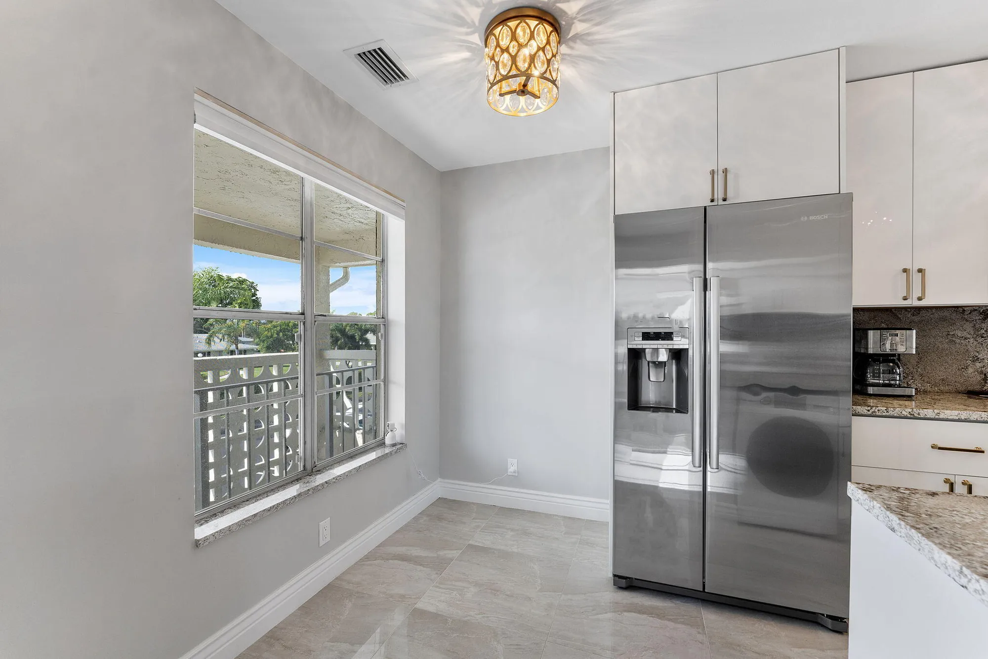 Property Slideshow image 13 of 43 | 1020 silk oak ter apt 204, Delray Beach, FL, 33445