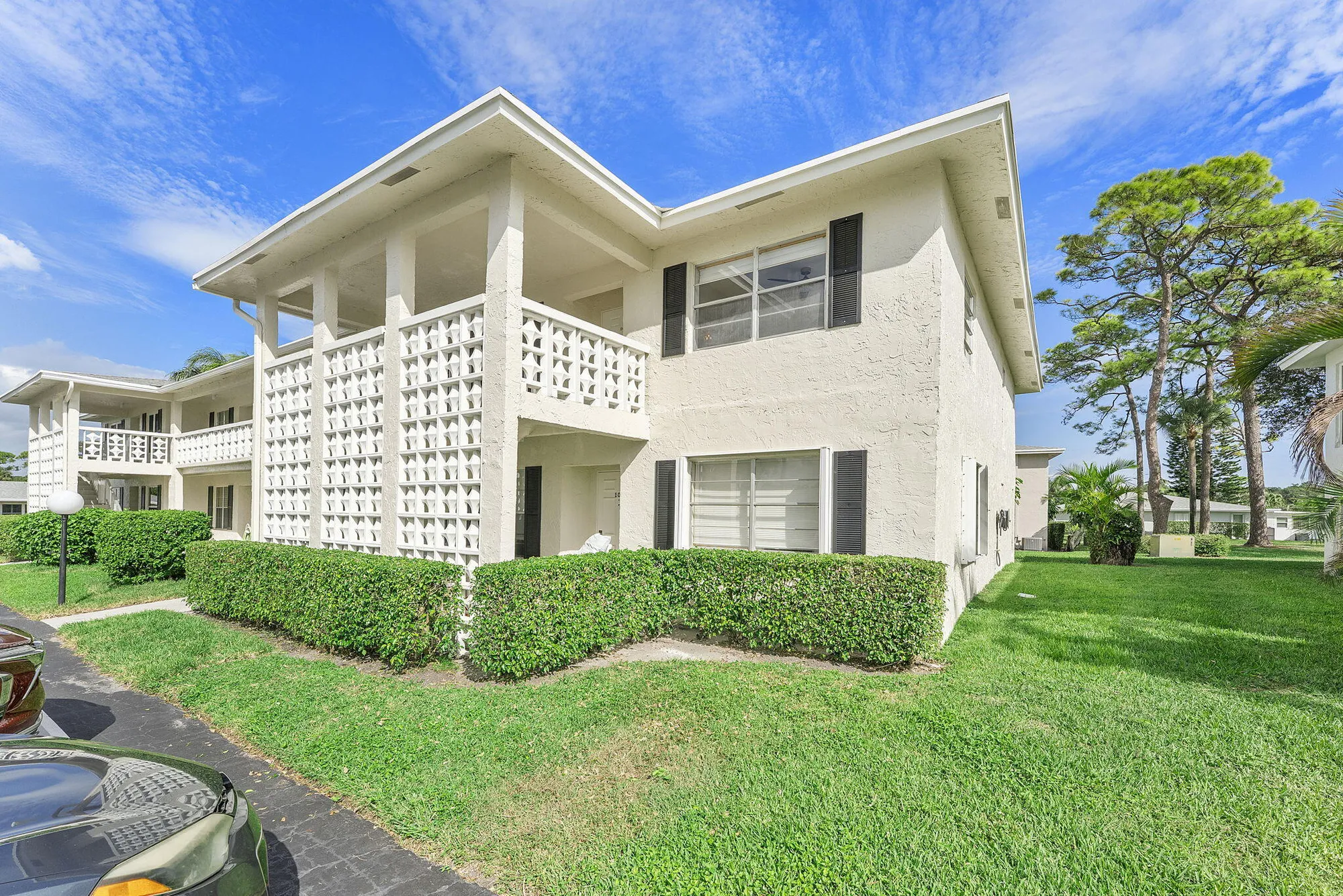 Property Slideshow image 36 of 43 | 1020 silk oak ter apt 204, Delray Beach, FL, 33445