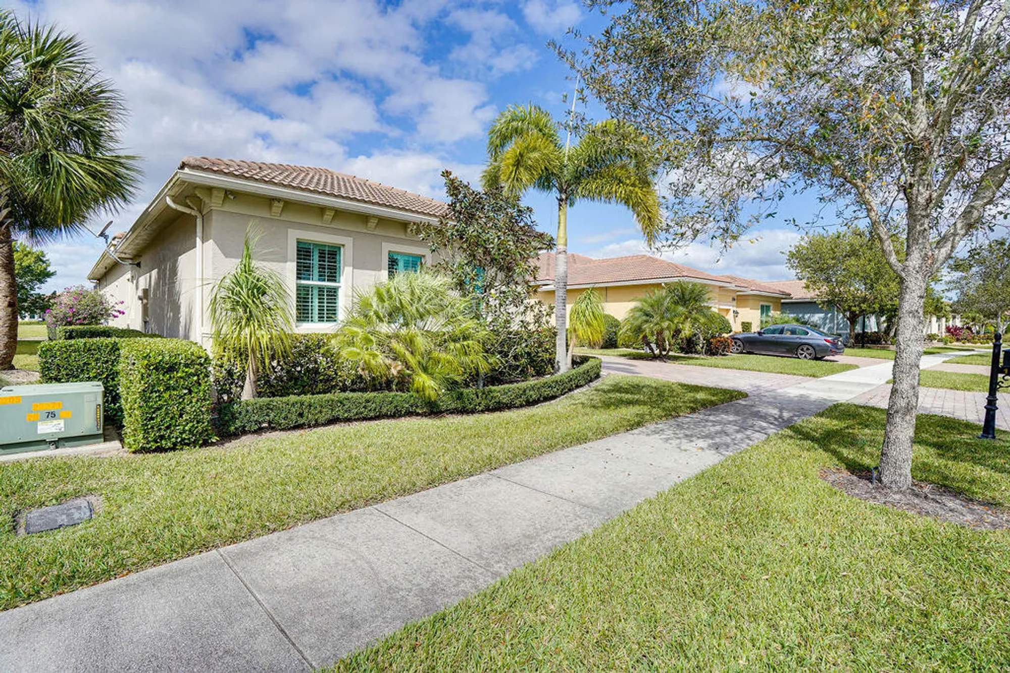 Property Slideshow image 10 of 67 | 17007 sw sapri way, Port Saint Lucie, FL, 34986