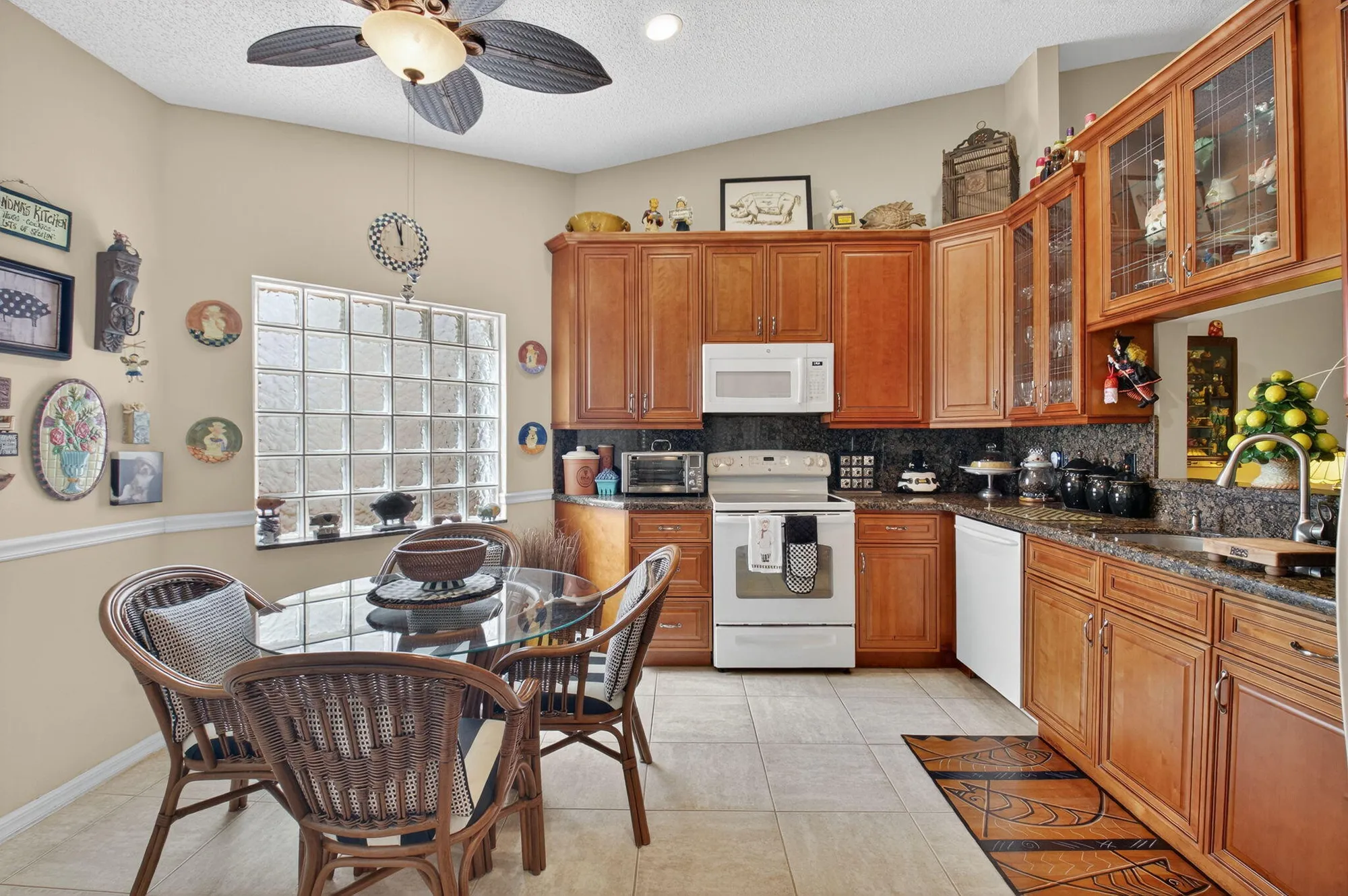 Property Slideshow image 9 of 85 | 6129 petunia rd, Delray Beach, FL, 33484