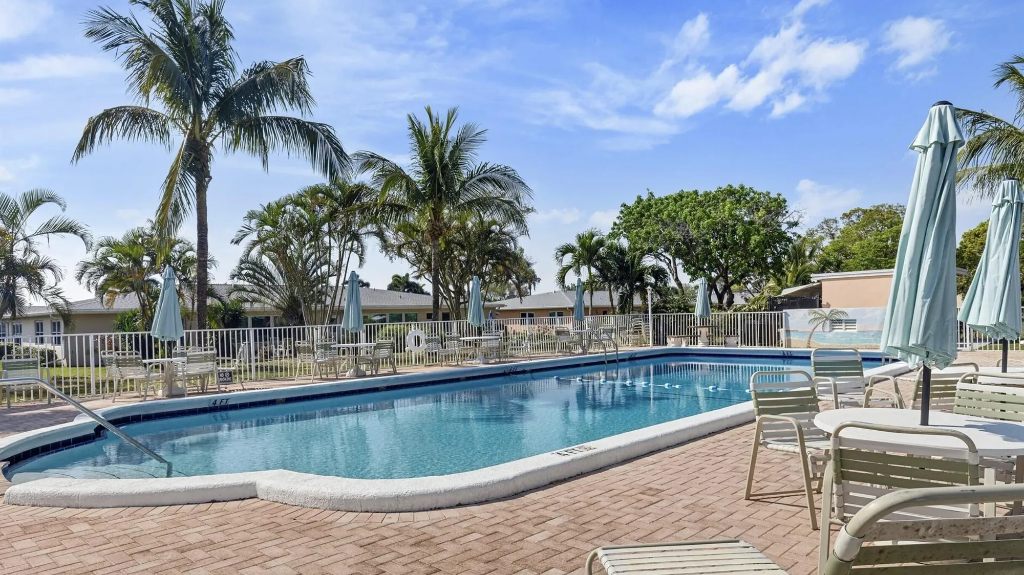 Property Slideshow image 17 of 19 | 360 main blvd b, Boynton Beach, FL, 33435