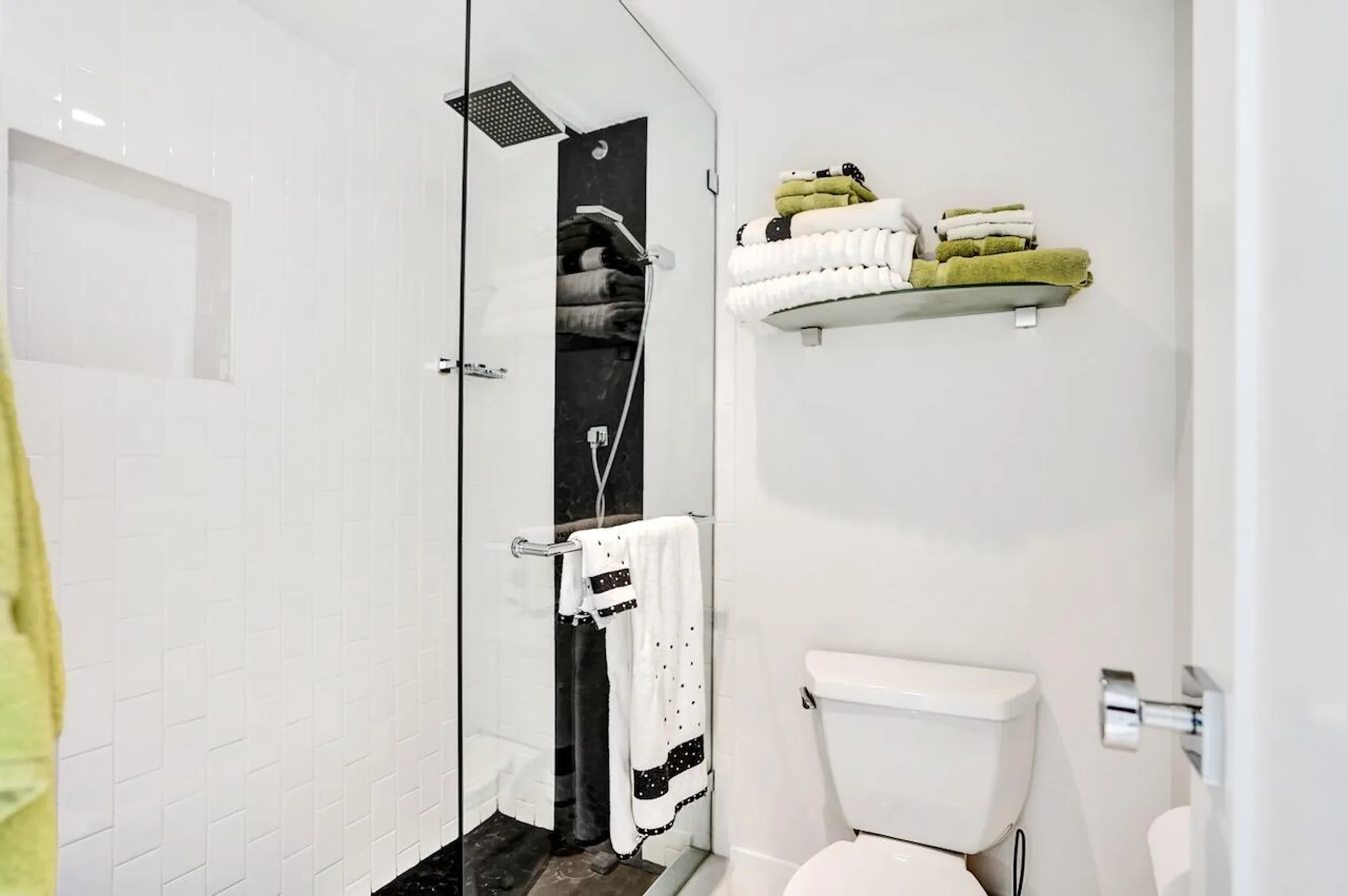 Property Slideshow image 46 of 80 | 5306 stonybrook dr, Boynton Beach, FL, 33437