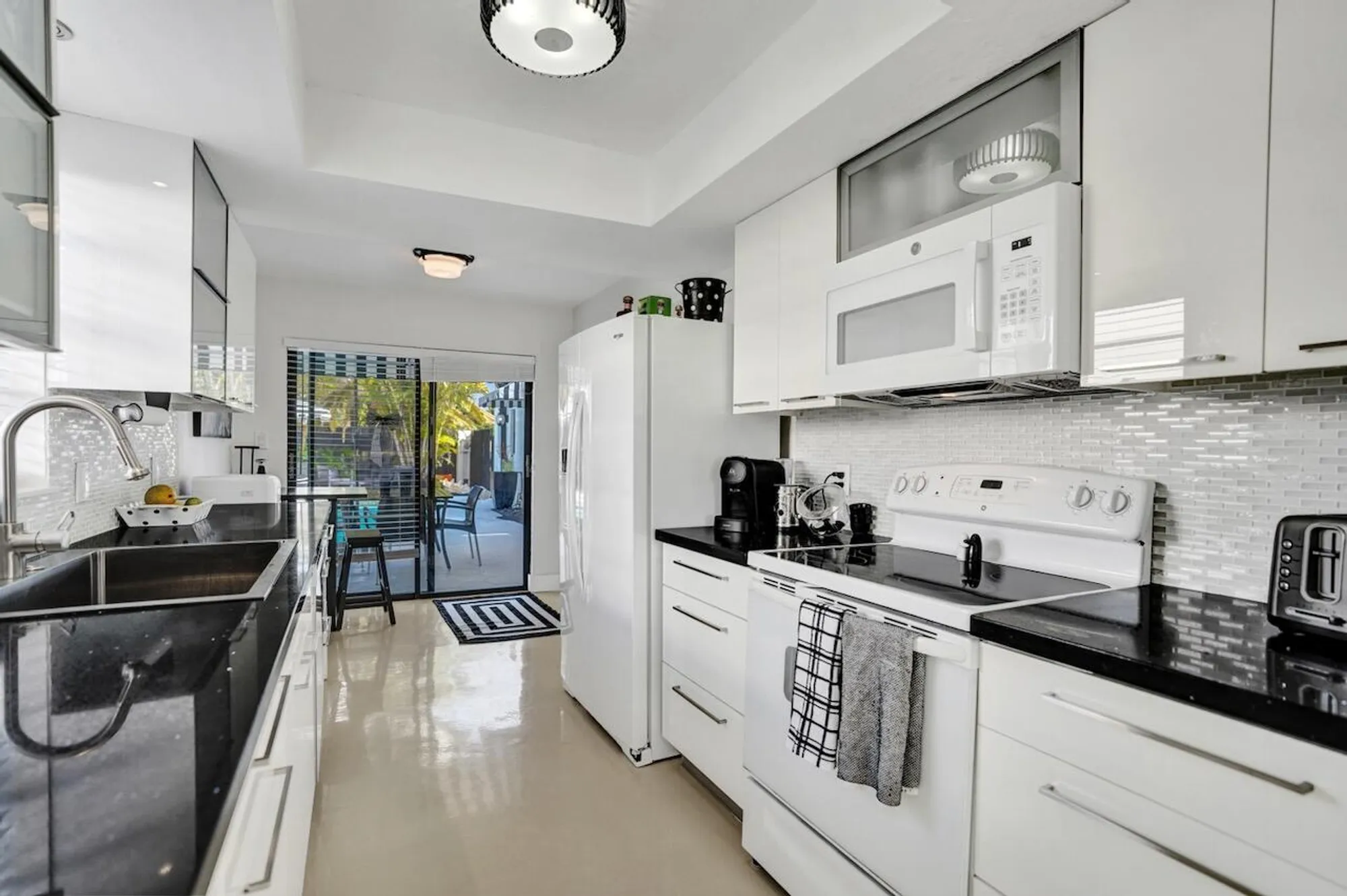 Property Slideshow image 23 of 80 | 5306 stonybrook dr, Boynton Beach, FL, 33437