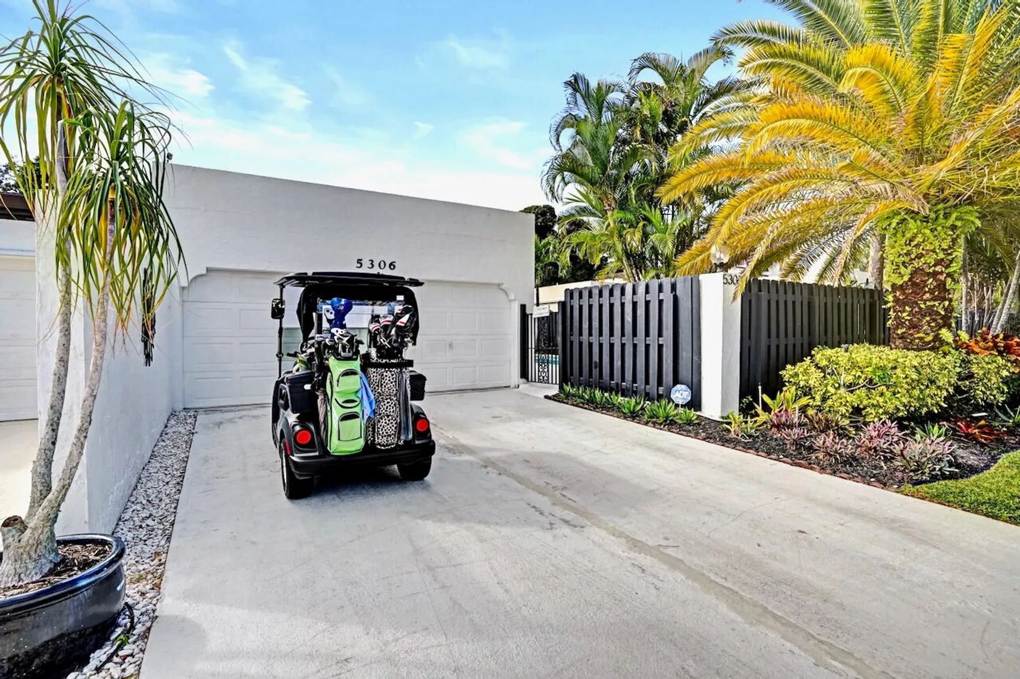 Property Slideshow image 3 of 80 | 5306 stonybrook dr, Boynton Beach, FL, 33437