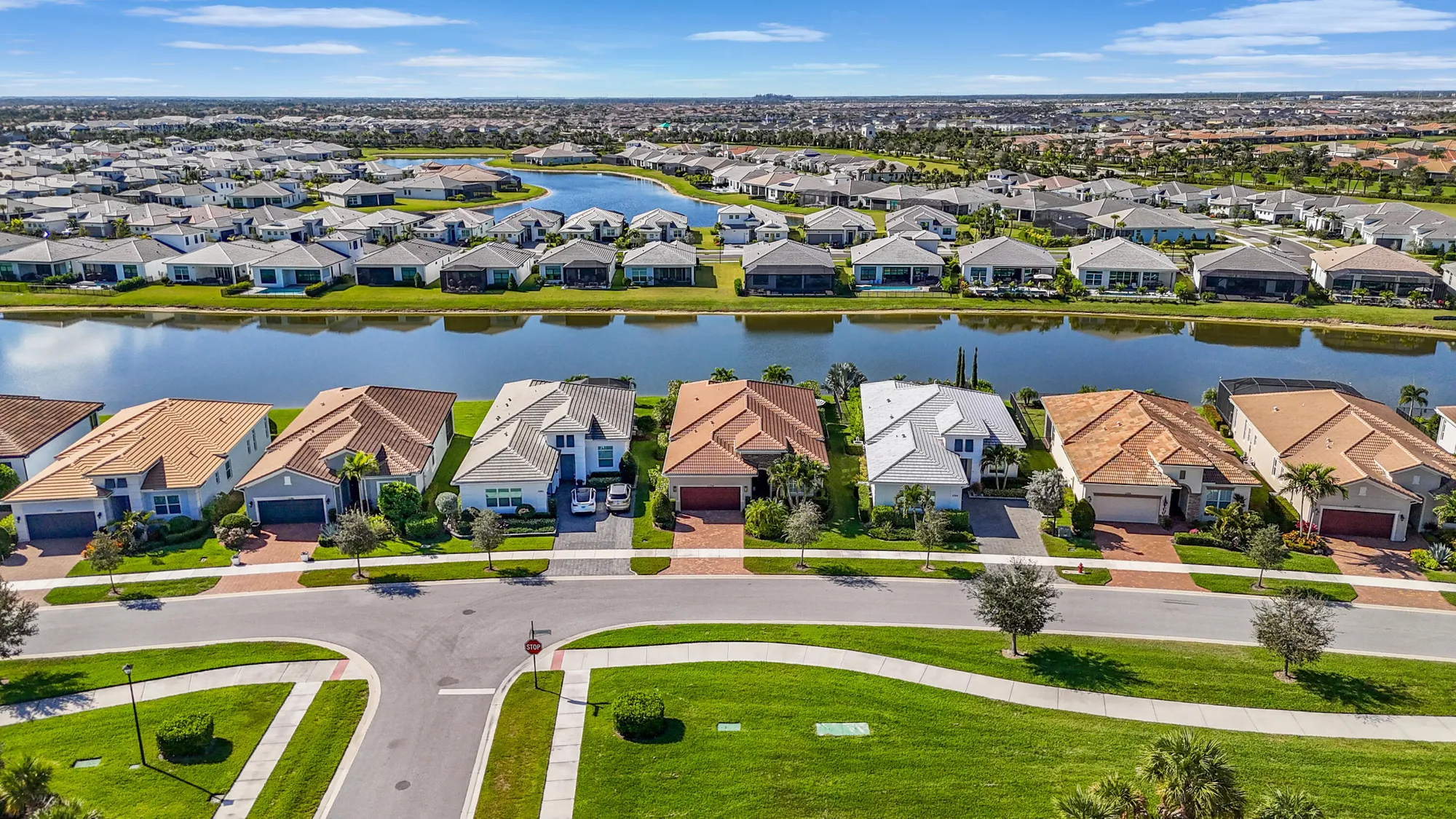 Property Slideshow image 58 of 76 | 11298 sw lunata way, Port Saint Lucie, FL, 34987