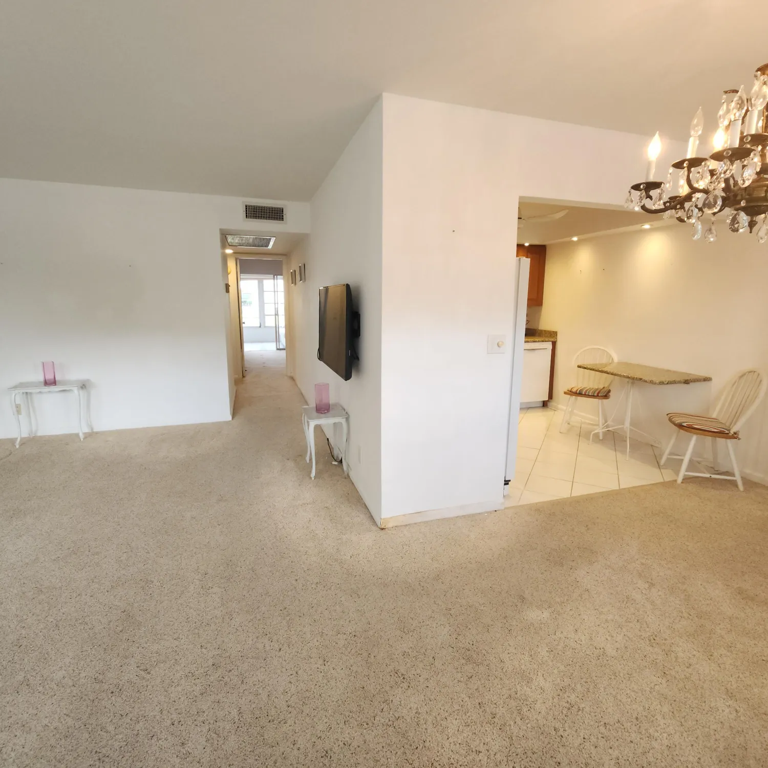 Property Slideshow image 4 of 30 | 268 wellington j, West Palm Beach, FL, 33417