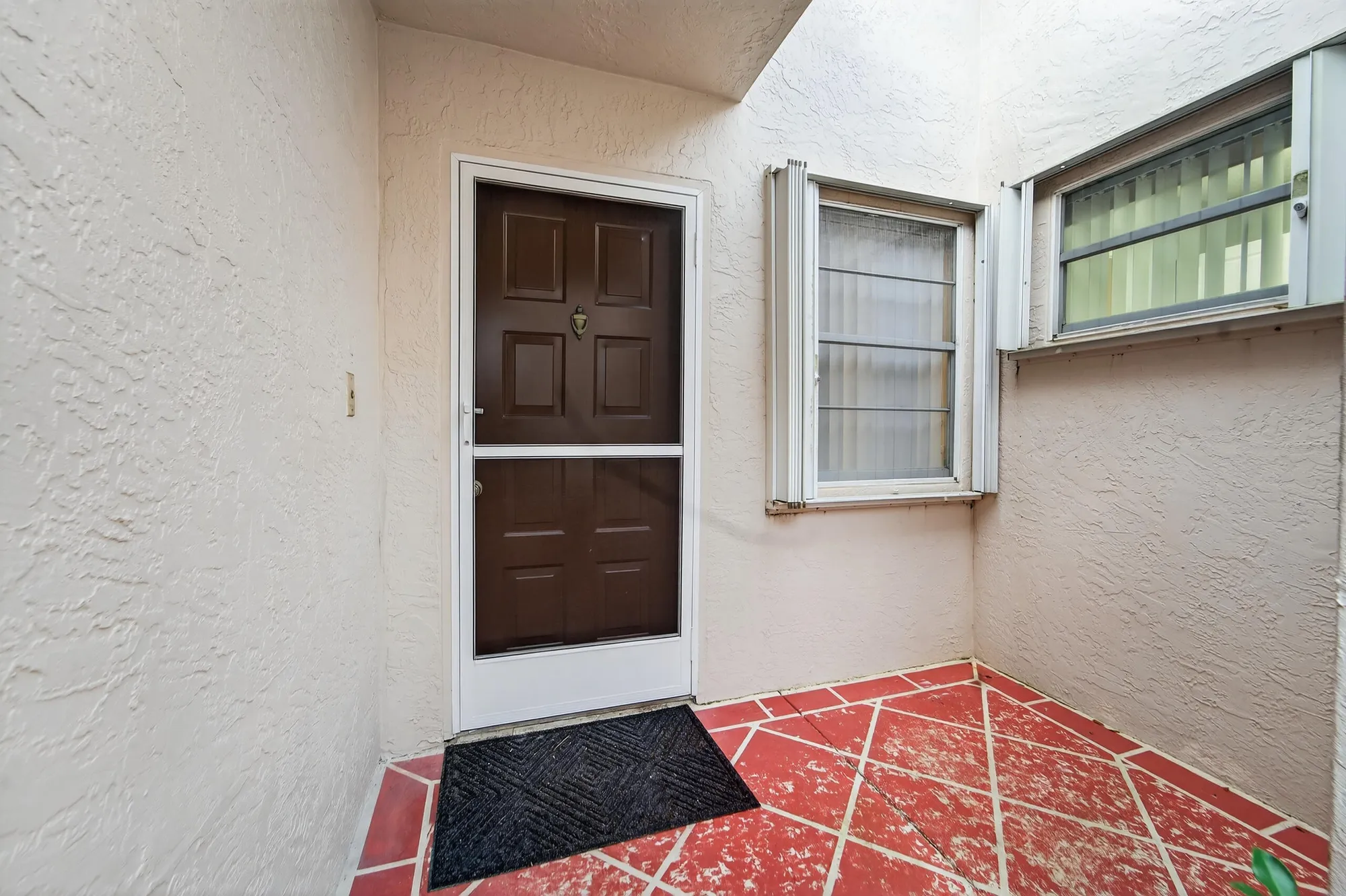 Property Slideshow image 29 of 58 | 6065 sunny manor ct, Delray Beach, FL, 33484