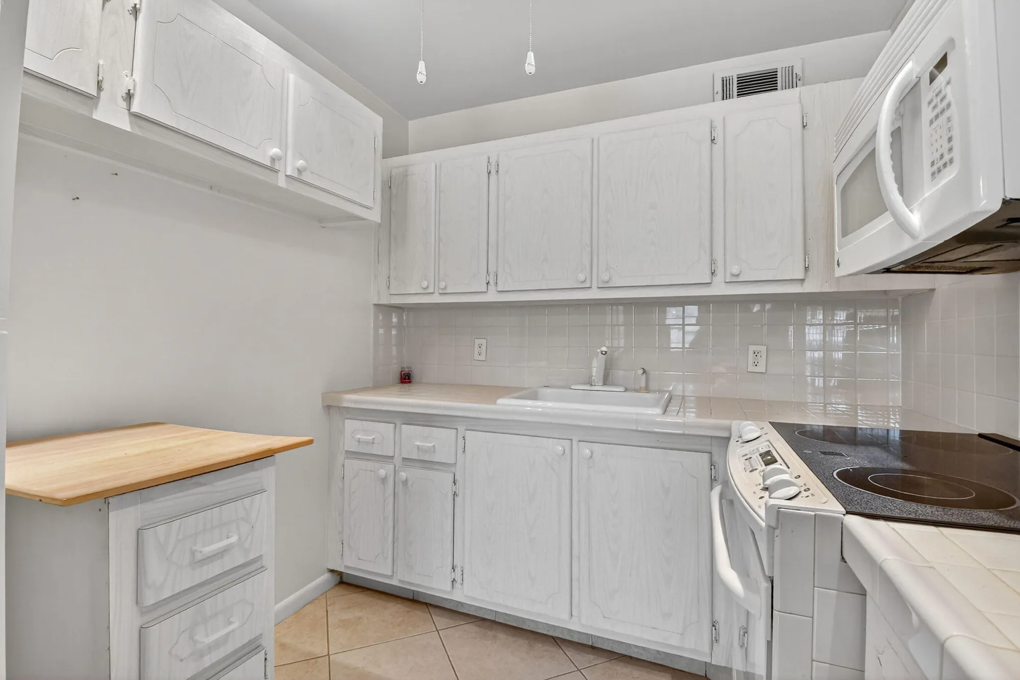 Property Slideshow image 9 of 33 | 317 windsor, West Palm Beach, FL, 33417