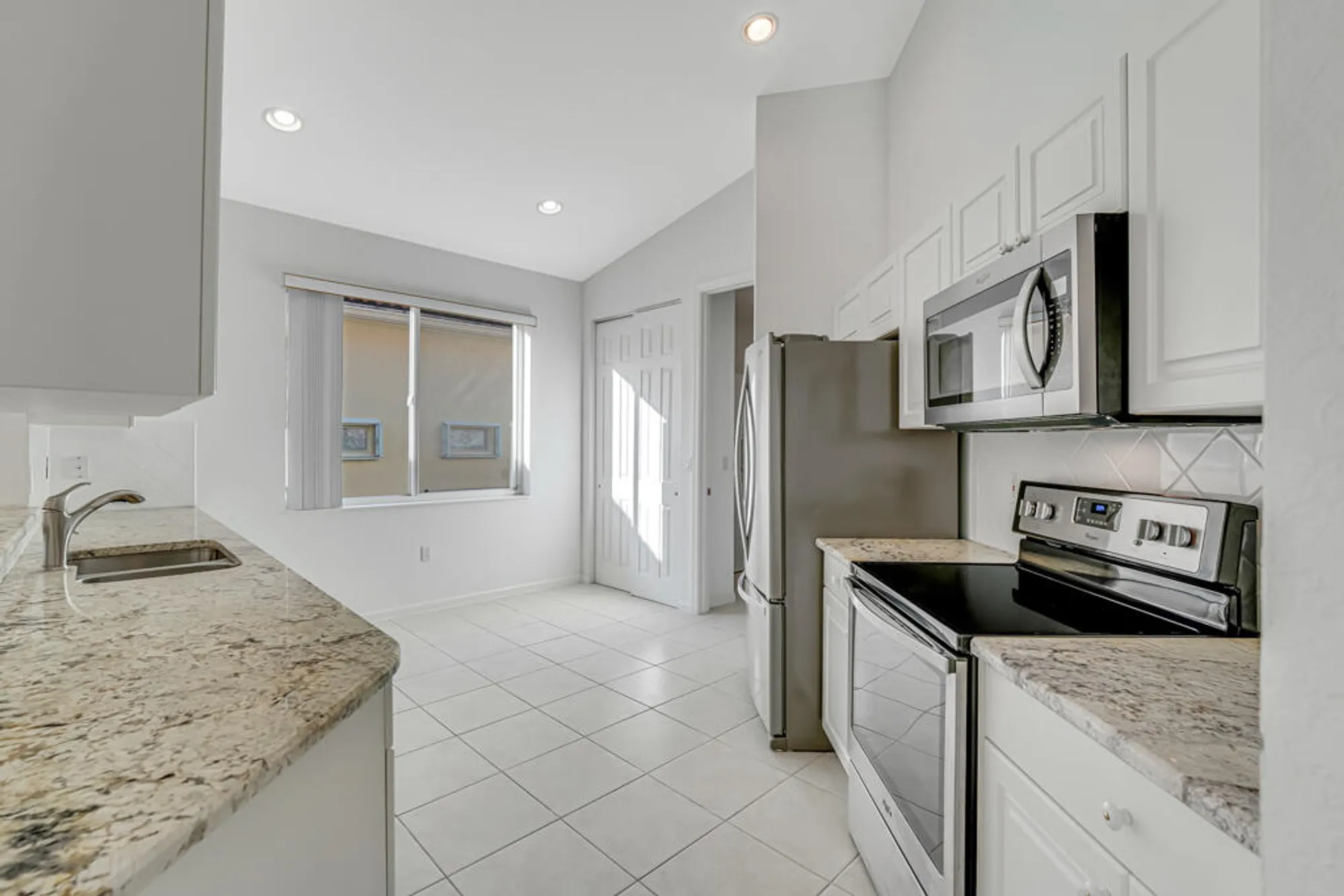 Property Slideshow image 8 of 44 | 8318 siciliano st, Boynton Beach, FL, 33472