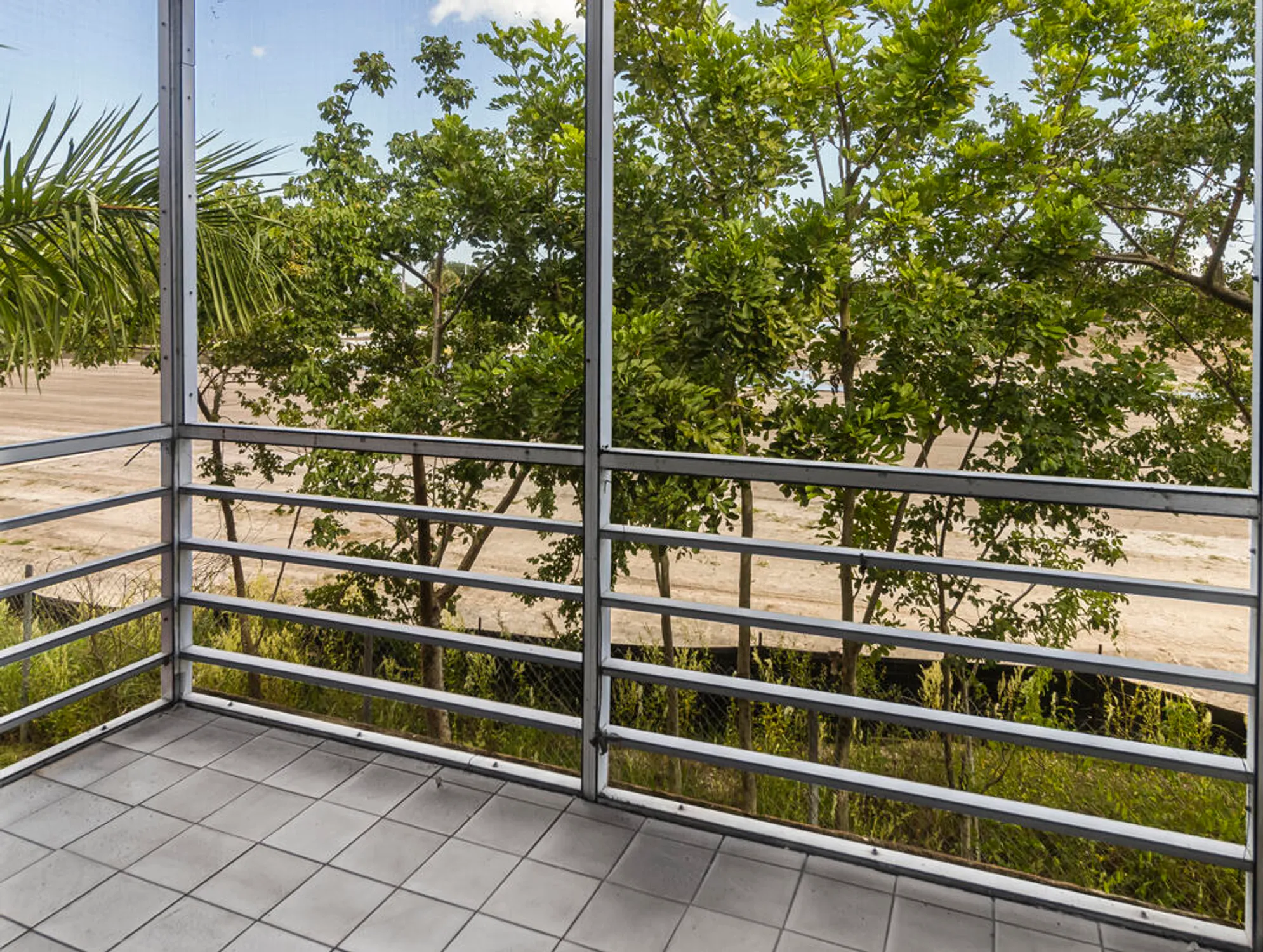 Property Slideshow image 15 of 33 | 4 golfs edge e, West Palm Beach, FL, 33417