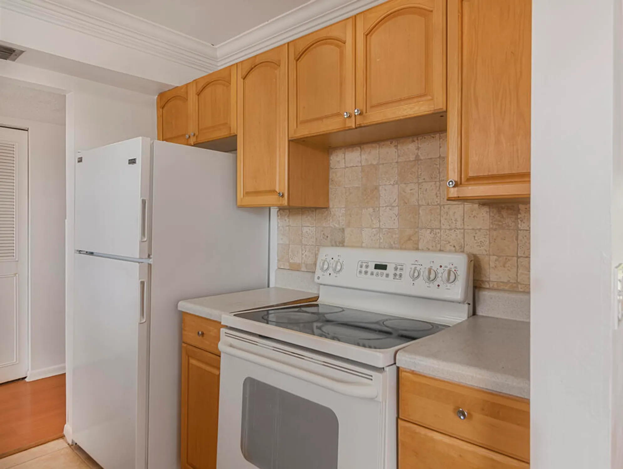 Property Slideshow image 6 of 33 | 4 golfs edge e, West Palm Beach, FL, 33417