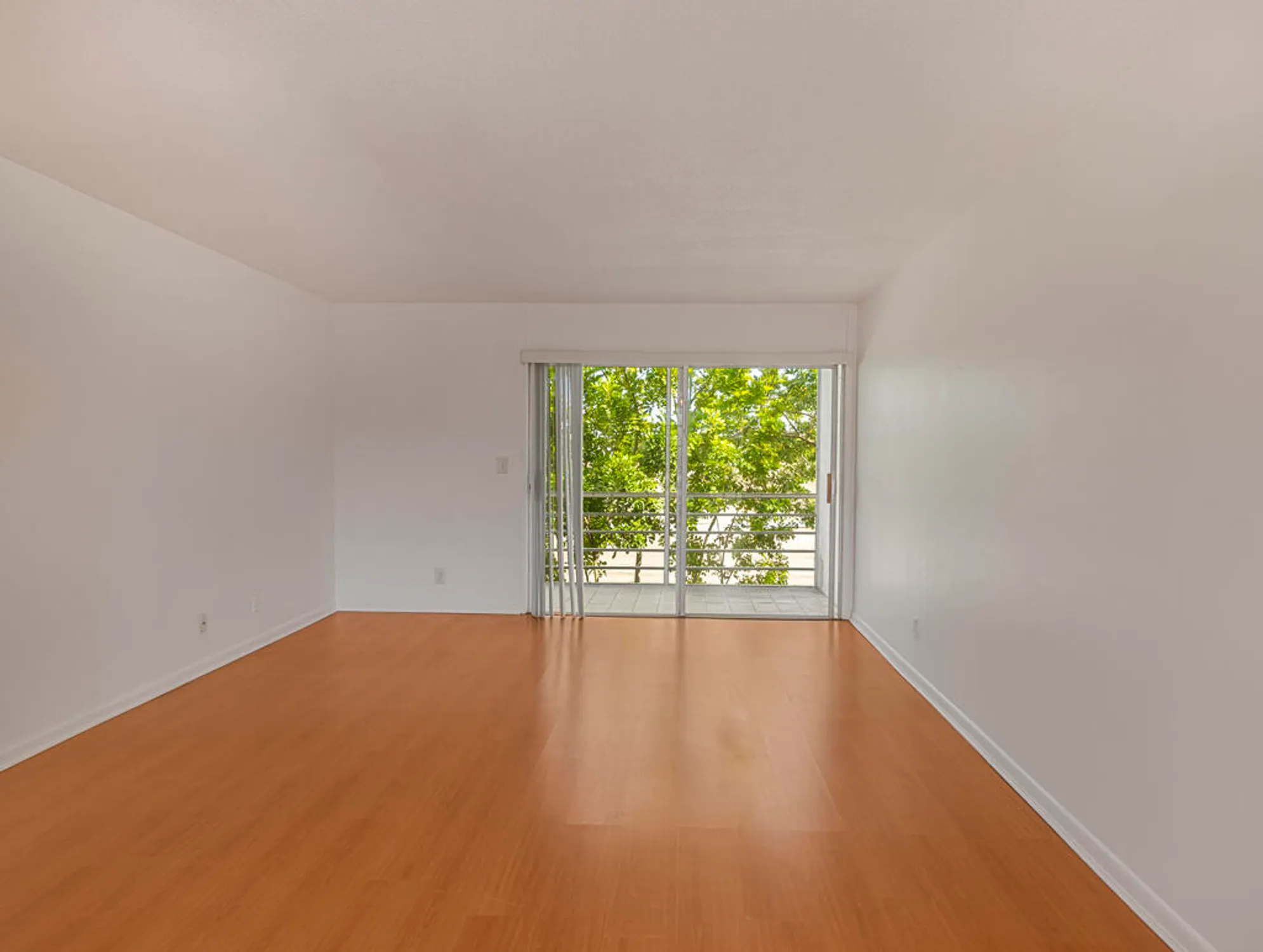 Property Slideshow image 8 of 33 | 4 golfs edge e, West Palm Beach, FL, 33417