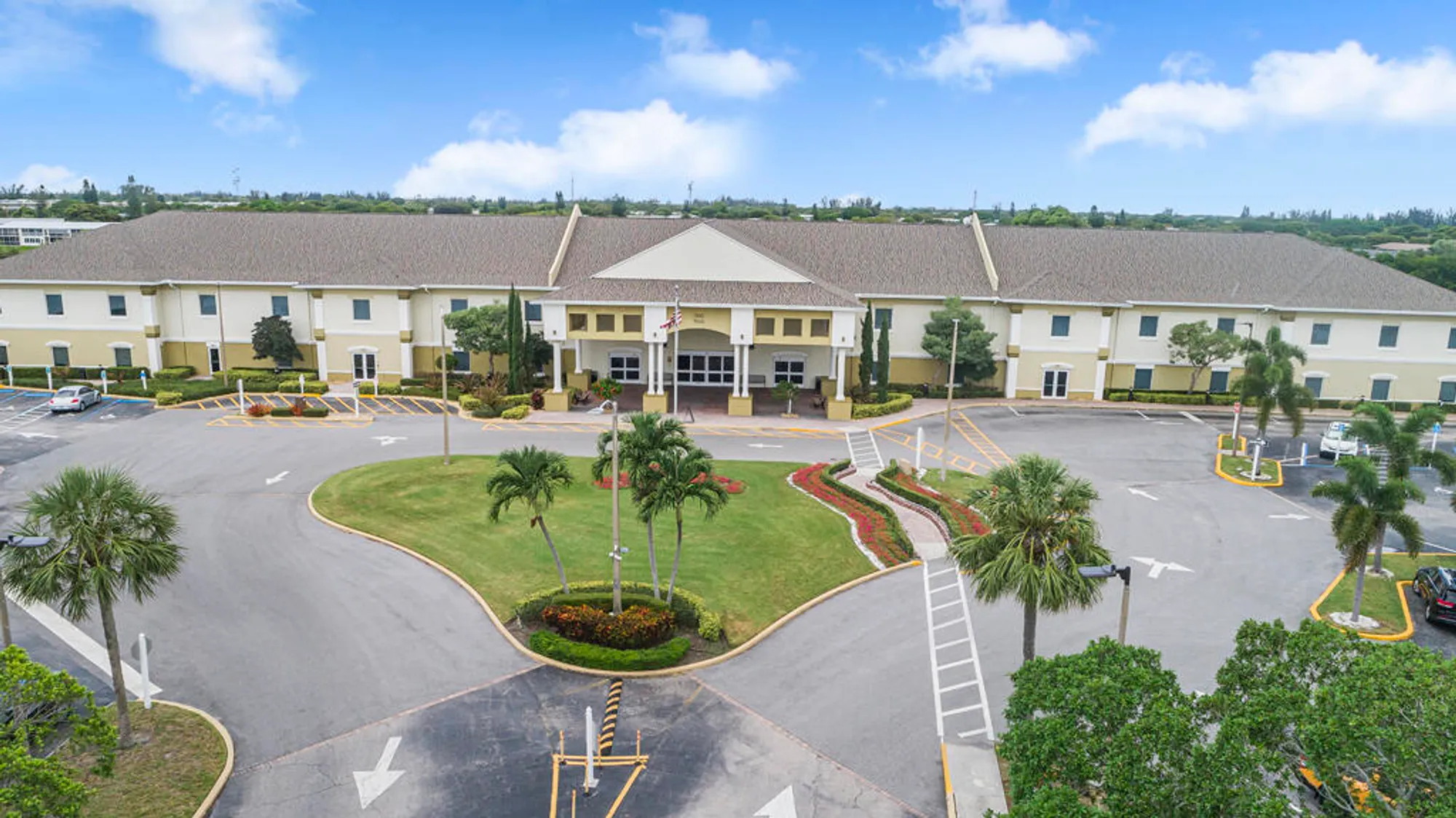 Property Slideshow image 19 of 33 | 4 golfs edge e, West Palm Beach, FL, 33417