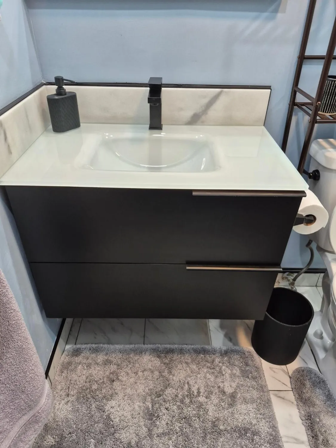 Property Slideshow image 10 of 30 | 4517 monterey dr, Tamarac, FL, 33319